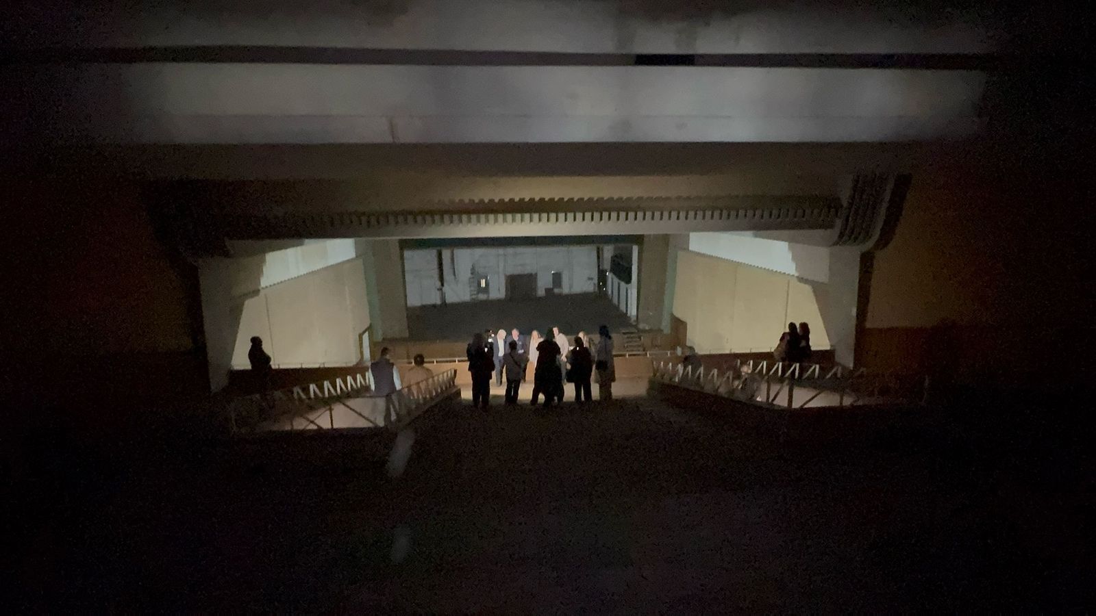 Todas las imágenes de las entrañas del histórico Coliseo Viñas de Motril