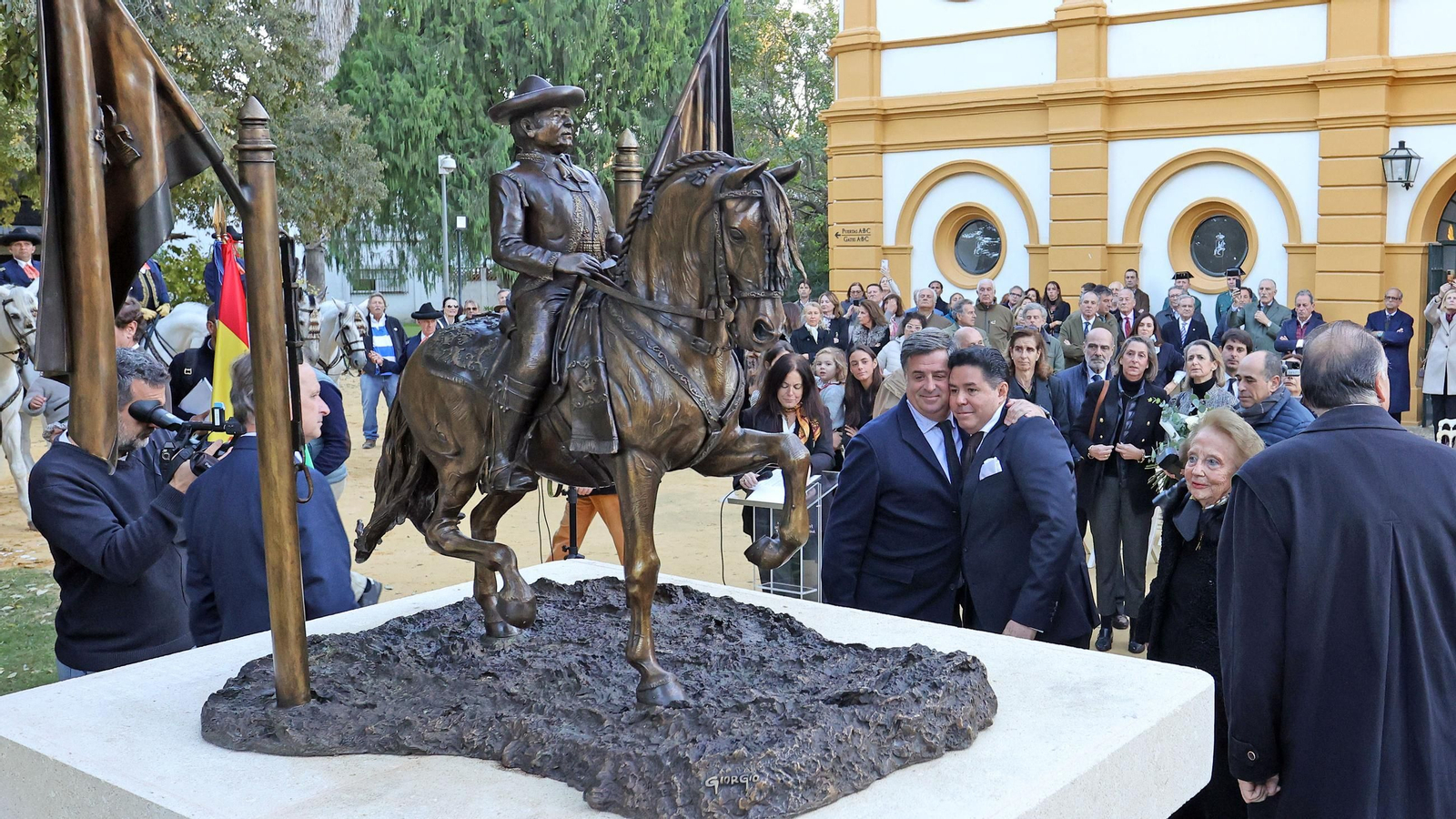 Inauguración del monumento dedicado a Álvaro Domecq en la Real Escuela