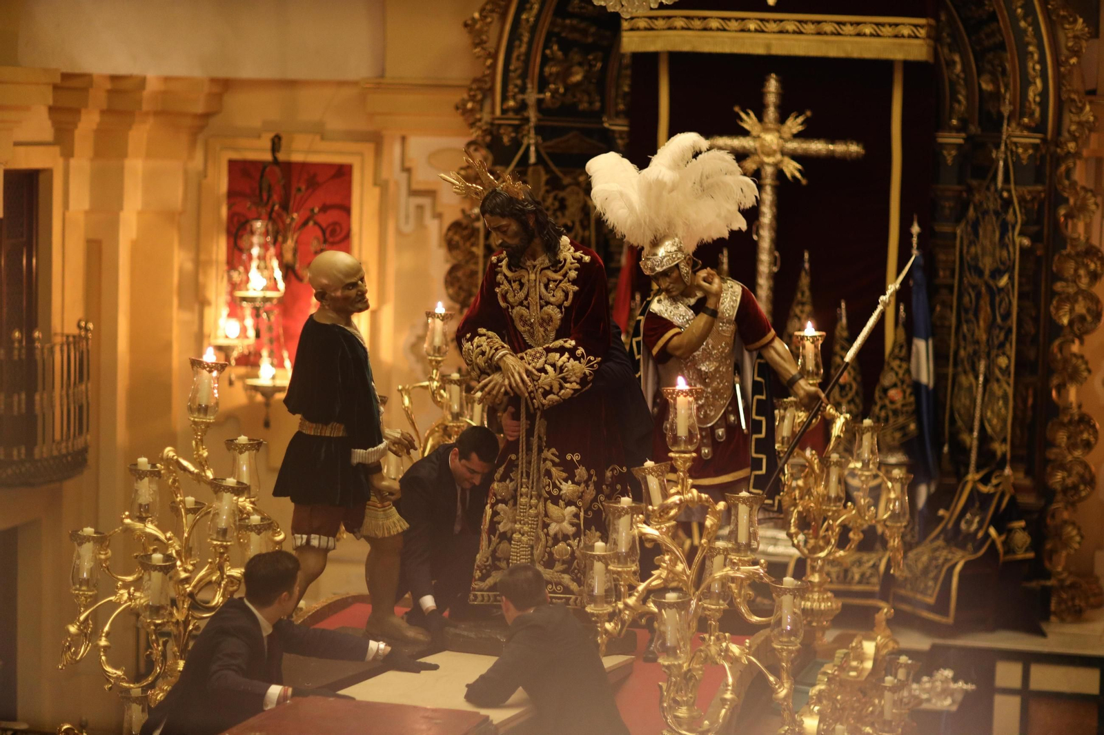 Semana Santa Málaga 2025 | Los traslados de Estudiantes, Paloma y Esperanza, en fotos