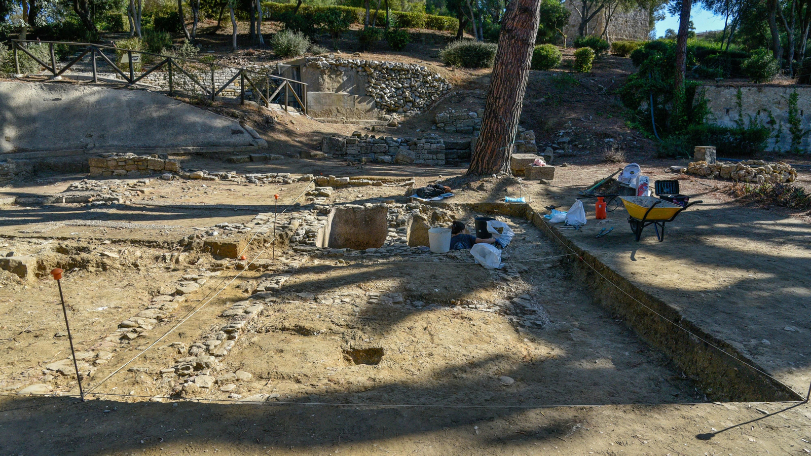 La fabrica de salazón en el yacimiento arqueológico de Carteia