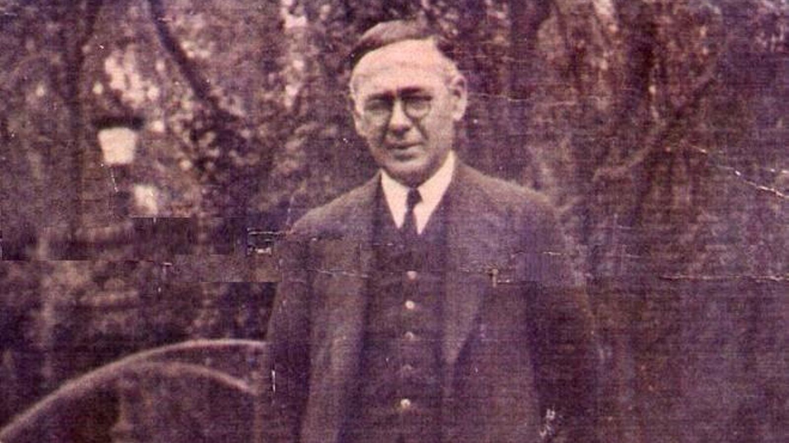 Blas Infante, una de sus últimas fotografías. Blas Infante, una de sus últimas fotografías.