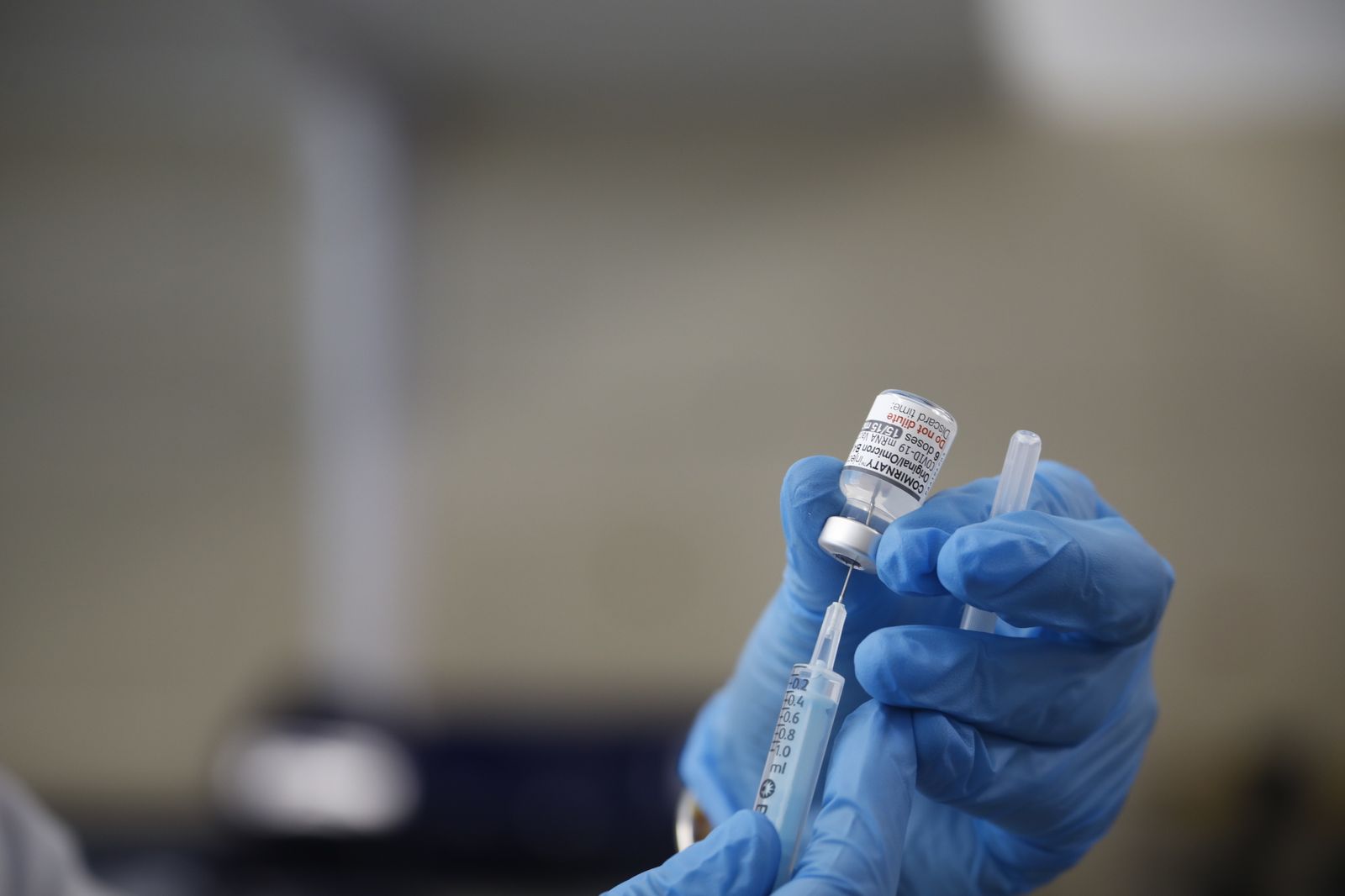 El inicio de la campaña de vacunación de la gripe en Córdoba, en imágenes