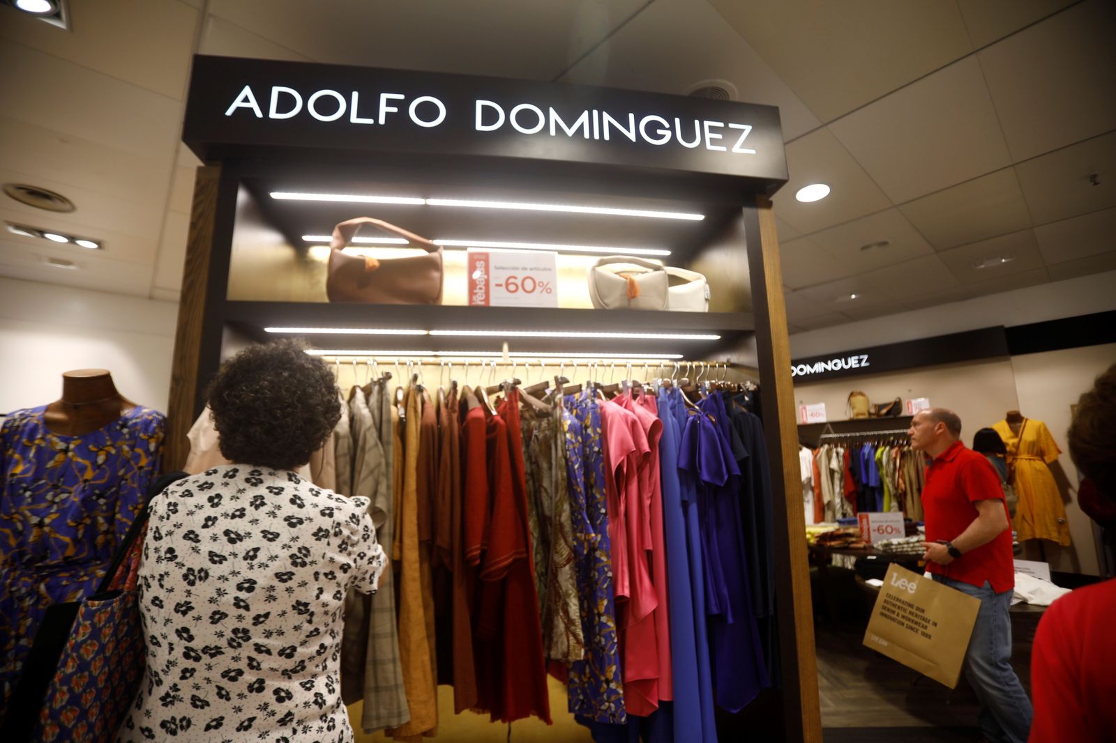 Arrancan las rebajas de verano en Córdoba, en imágenes