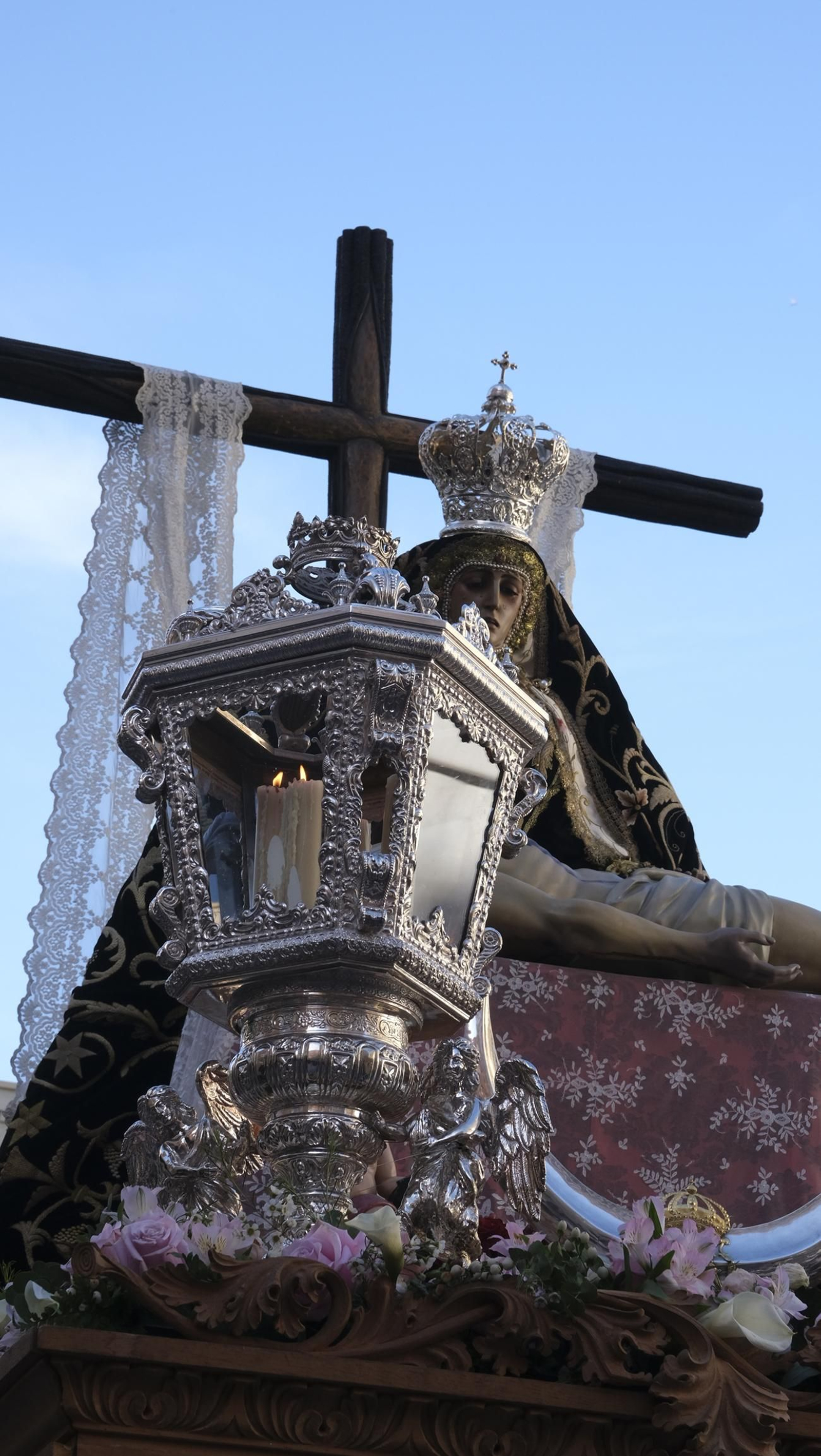 Angustias en la Semana Santa de Almería 2025
