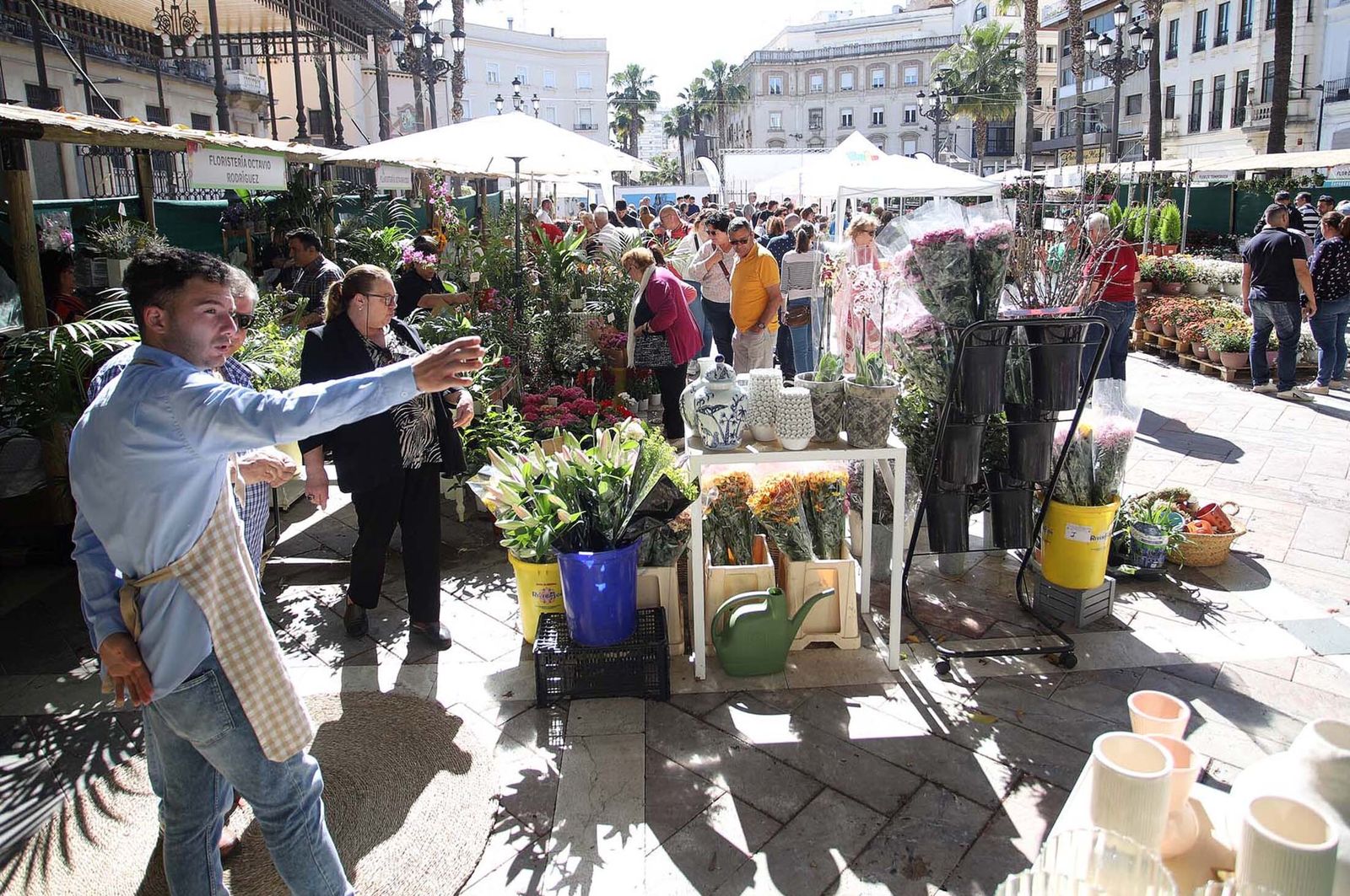 Imágenes del sábado 15 de abril en Huelva