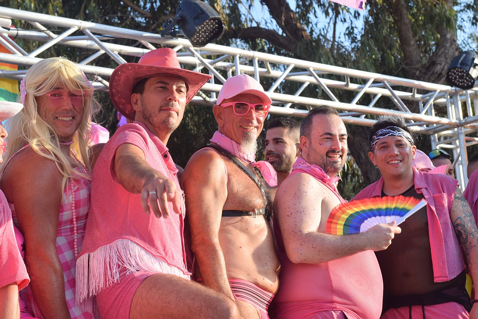El desfile del Orgullo LGTBIQ de Vera Playa, en imágenes