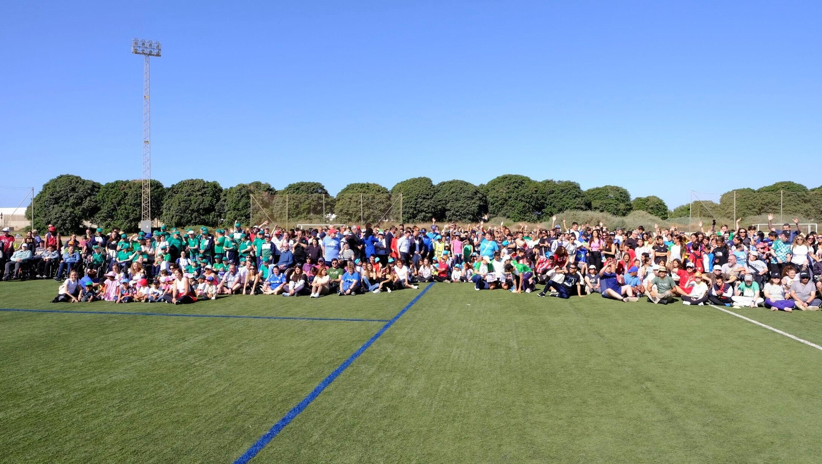 Foto de familia de las VI Jornadas 'El deporte como vía de inclusión'.