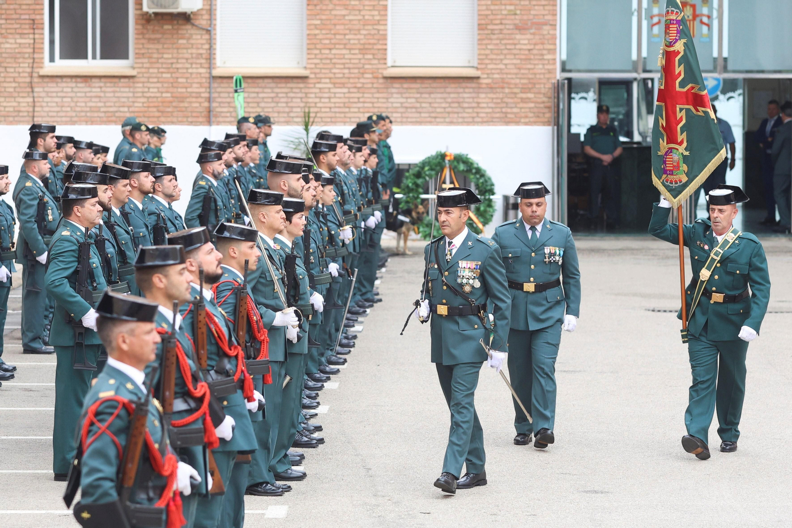 La Guardia Civil de Málaga homenajea a los agentes retirados en su 179 aniversario