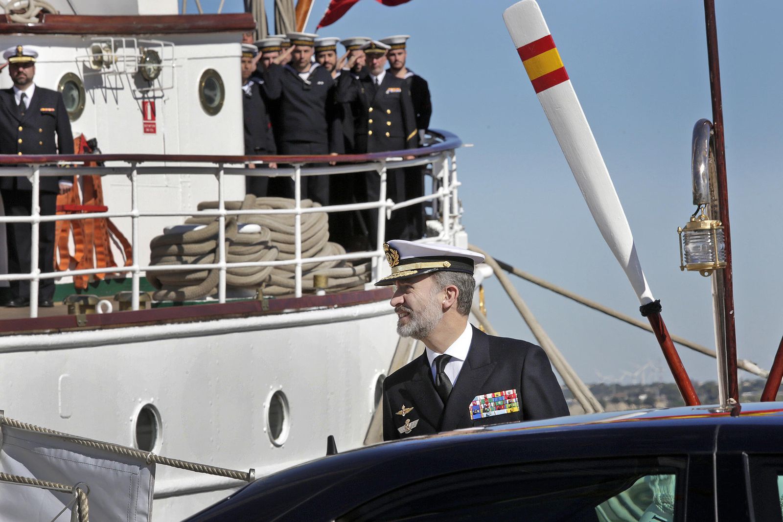 Visita de los Reyes al Juan Sebastián de Elcano