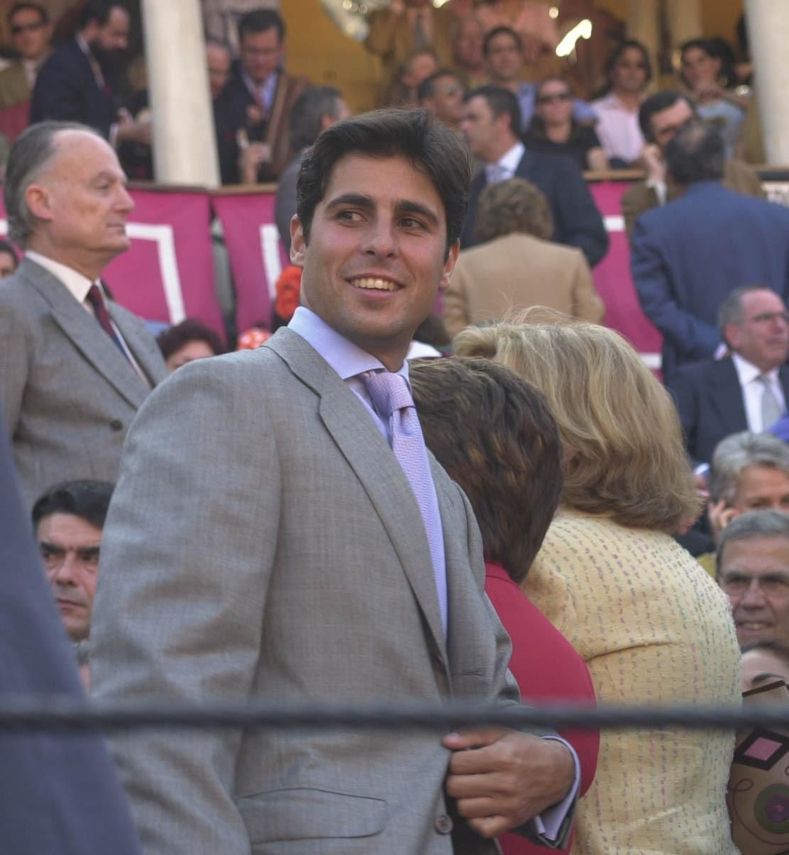 Juzgan a un individuo por exhibirse delante de los hijos menores del torero Francisco Rivera