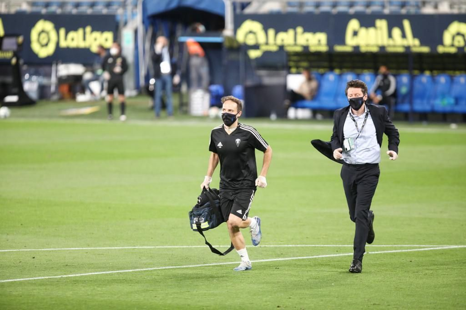 Las imágenes del Cádiz-Rayo Vallecano