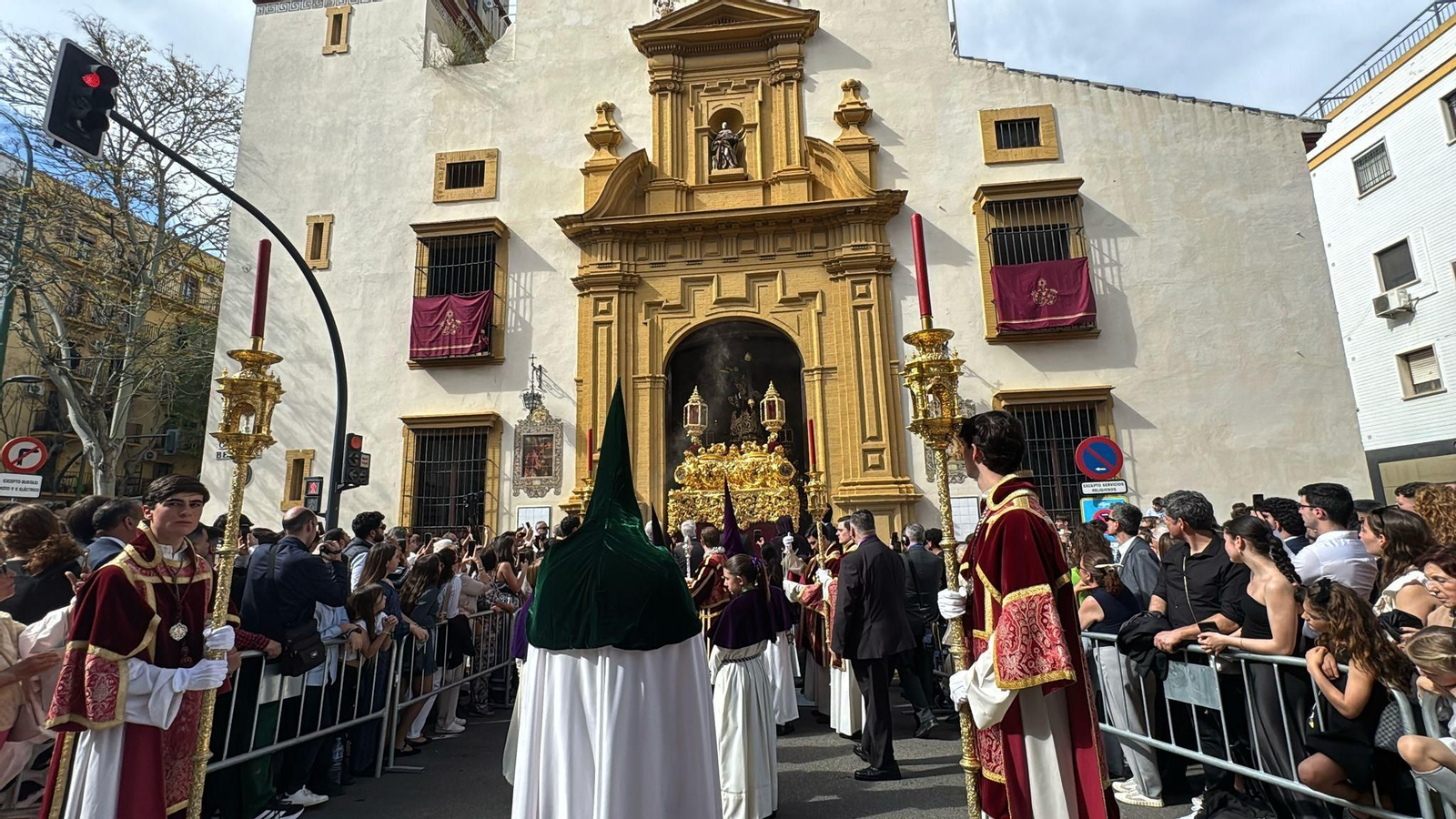 Salida de San Roque en Carmen Benítez.