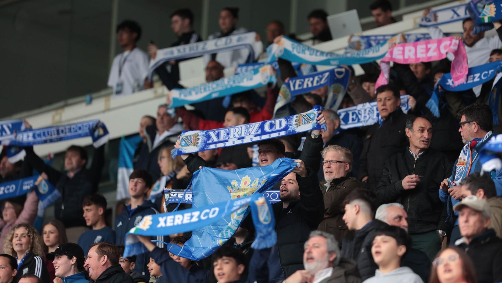 Búscate en el partido entre el Xerez CD - San Fernando en Chapín