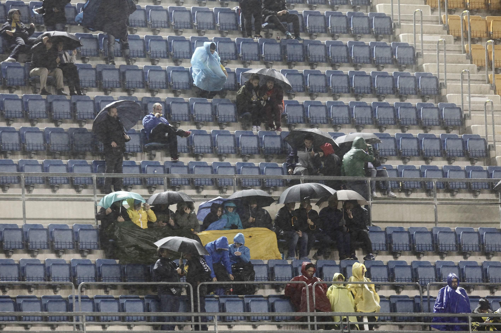 Goleada del Cádiz en el Carranza