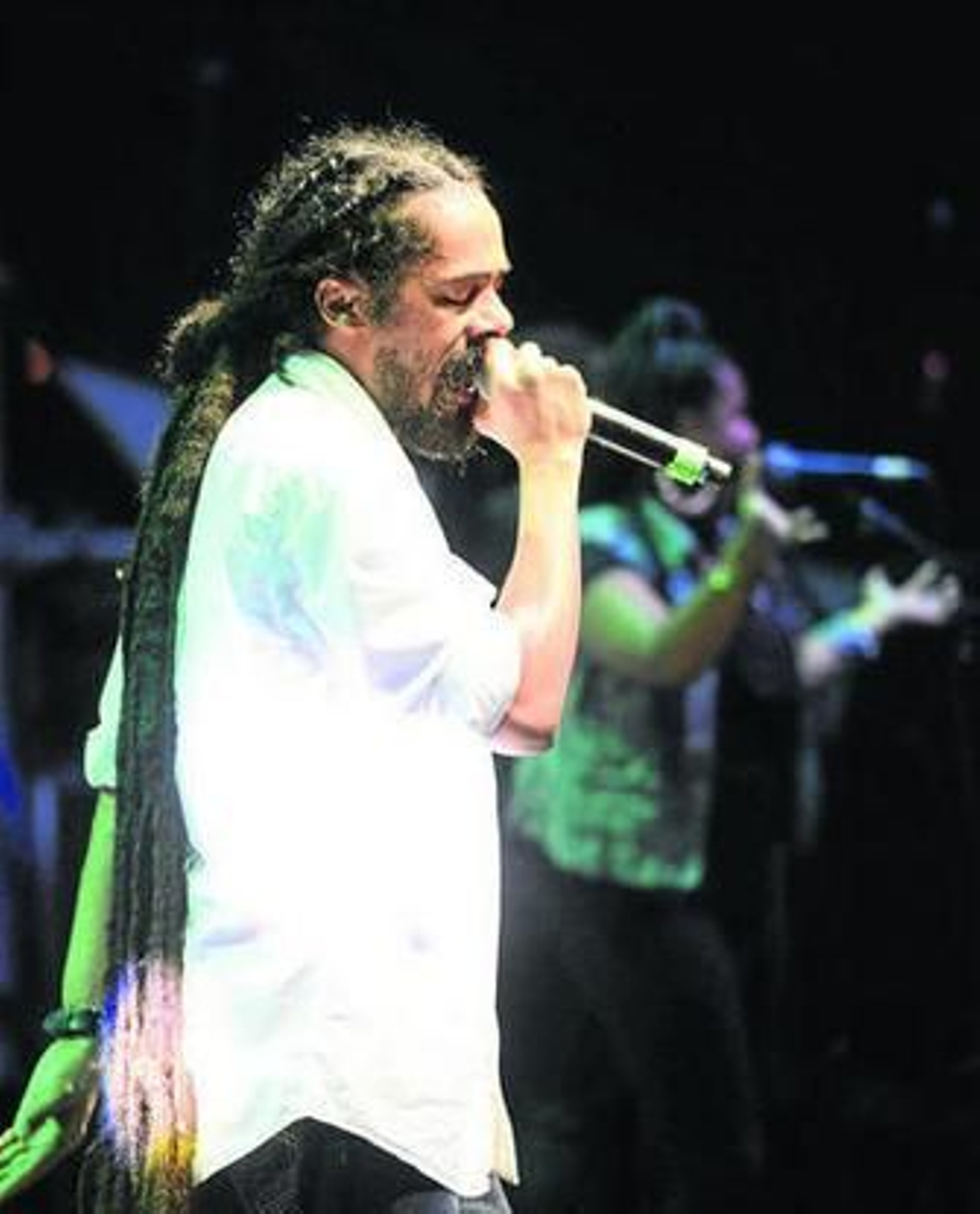 Damian Marley durante su actuación en el Weekend Beac Festival.