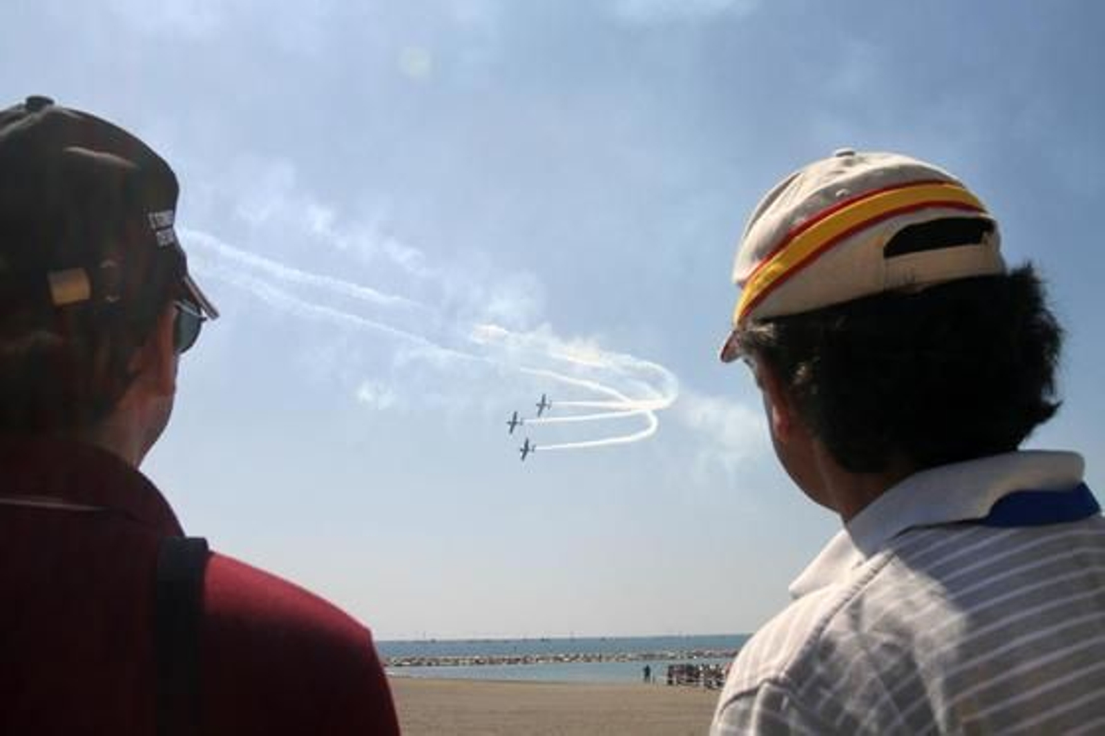 El II Festival Aéreo Internacional de Málaga, donde han participado 35 aeronaves y 90 pilotos, ha contado con la presencia de más de 250.000 personas.

Foto: Yolanda Montiel