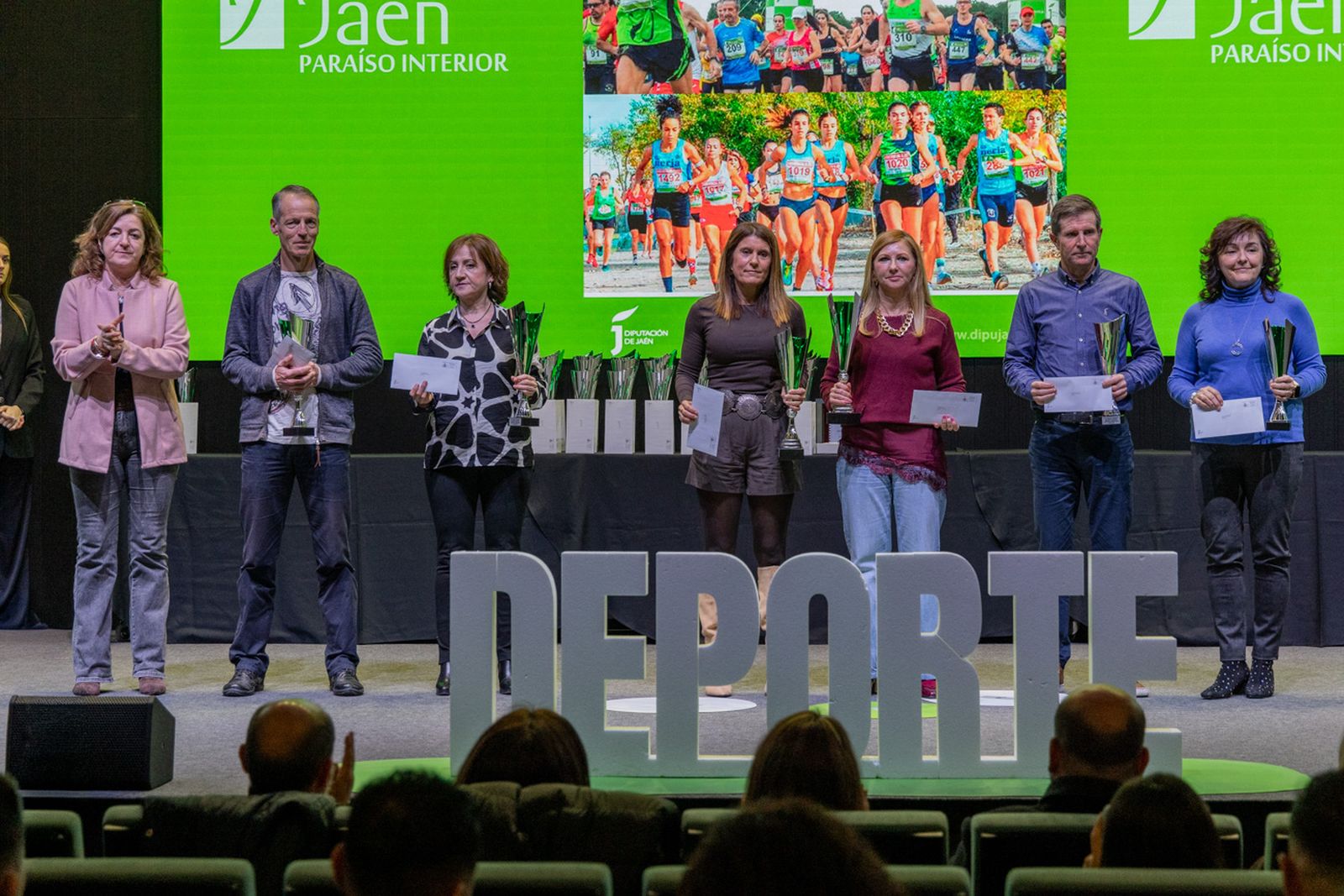 La entrega de premios del XXVIII Circuito Provincial de Campo a Través, en imágenes