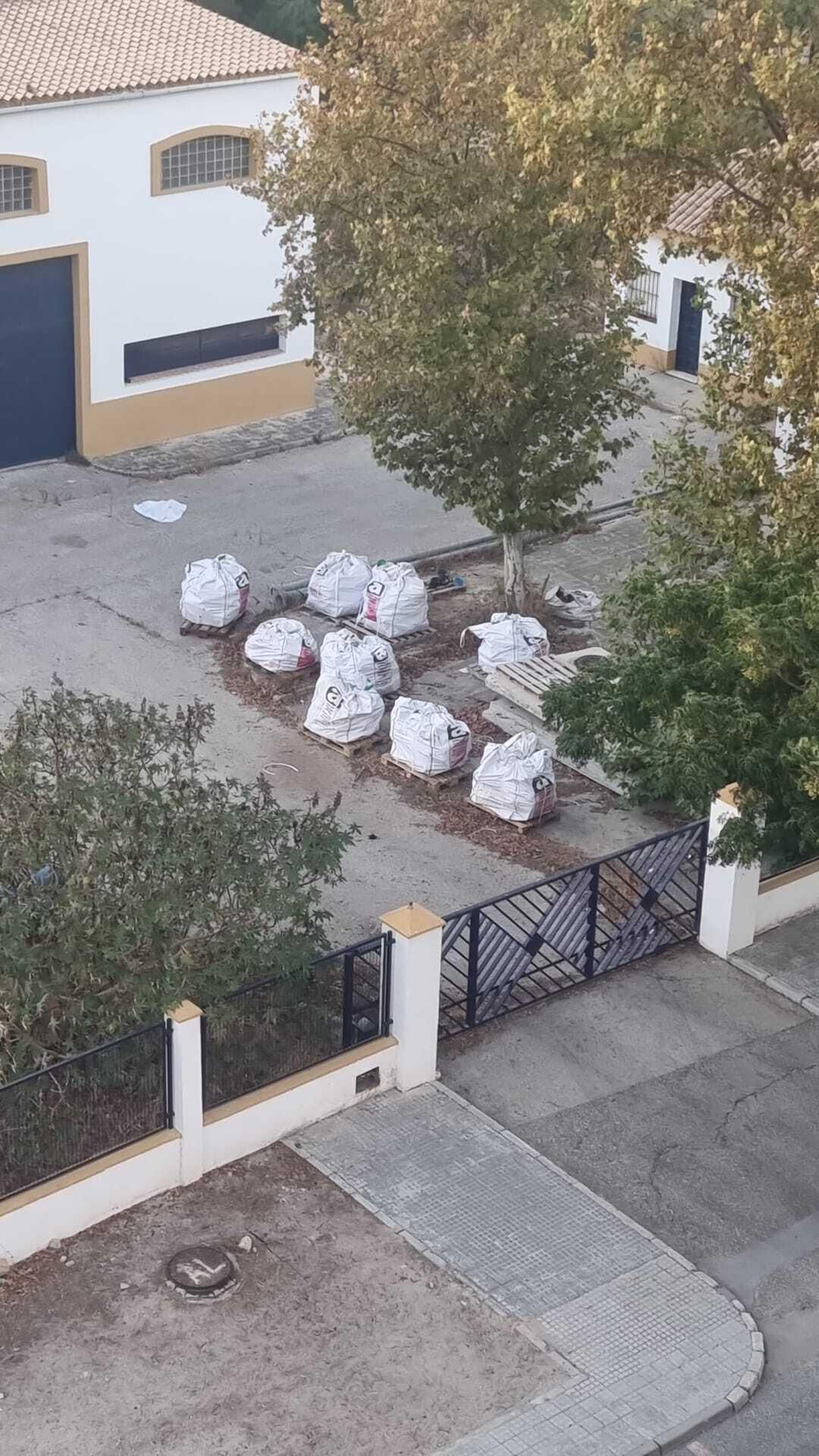 Una imagen de las bolsas almacenadas en las instalaciones de Apemsa. Una imagen de las bolsas almacenadas en las instalaciones de Apemsa.