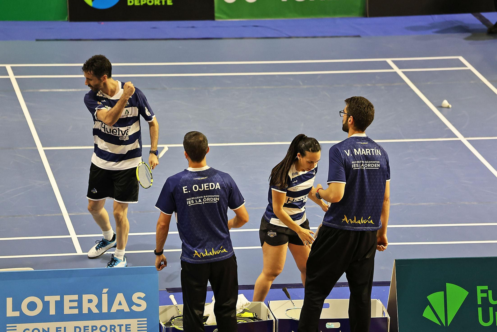 Imágenes de la final de liga de bádminton entre el IES La Orden y La RInconada