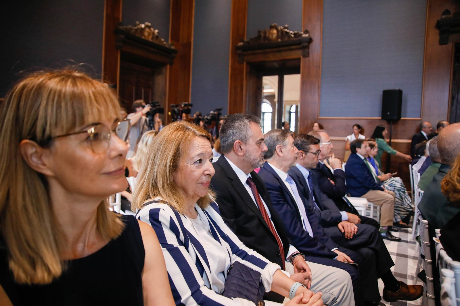 Imágemes de la casa consistorial de Almería