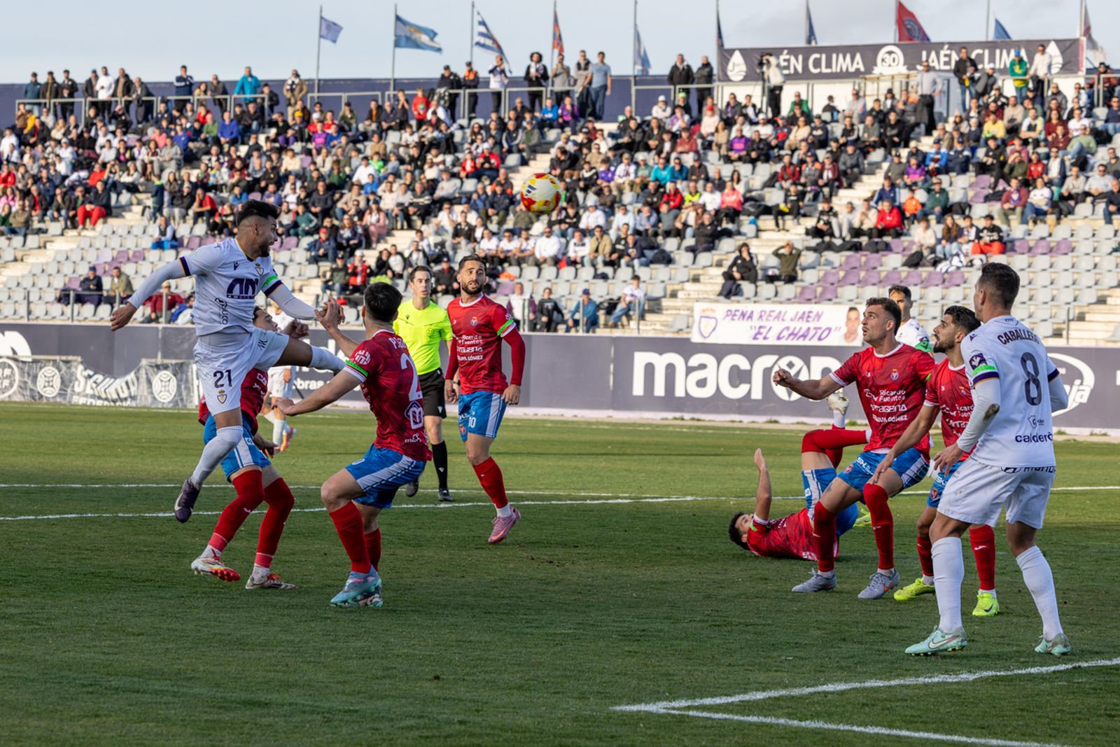 Las mejores imágenes del triunfo del Real Jaén sobre la Deportiva Minera