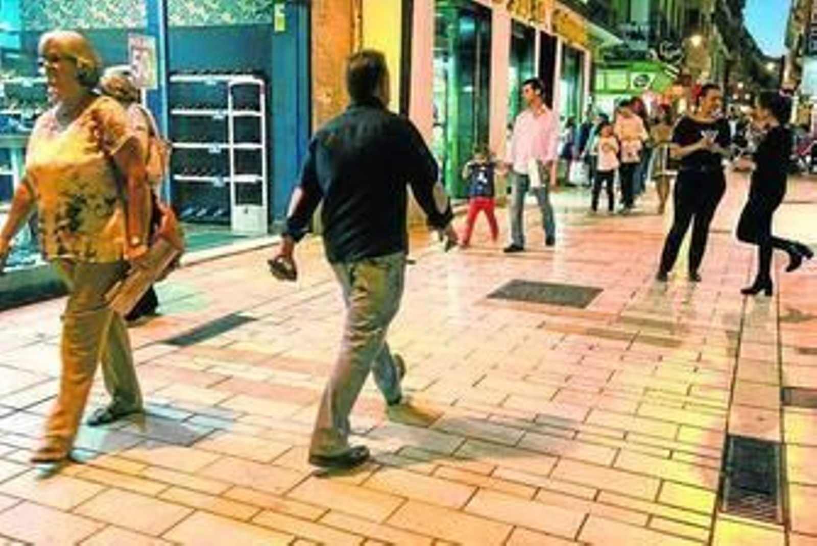Una de las calles comerciales del centro de la ciudad.