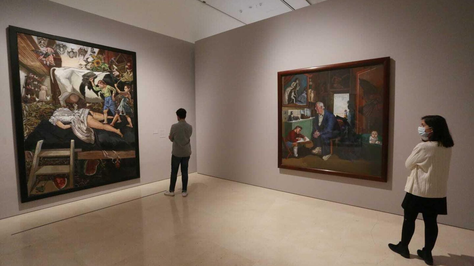 Los grandes lienzos muestran la fuerza expresiva de la portuguesa.