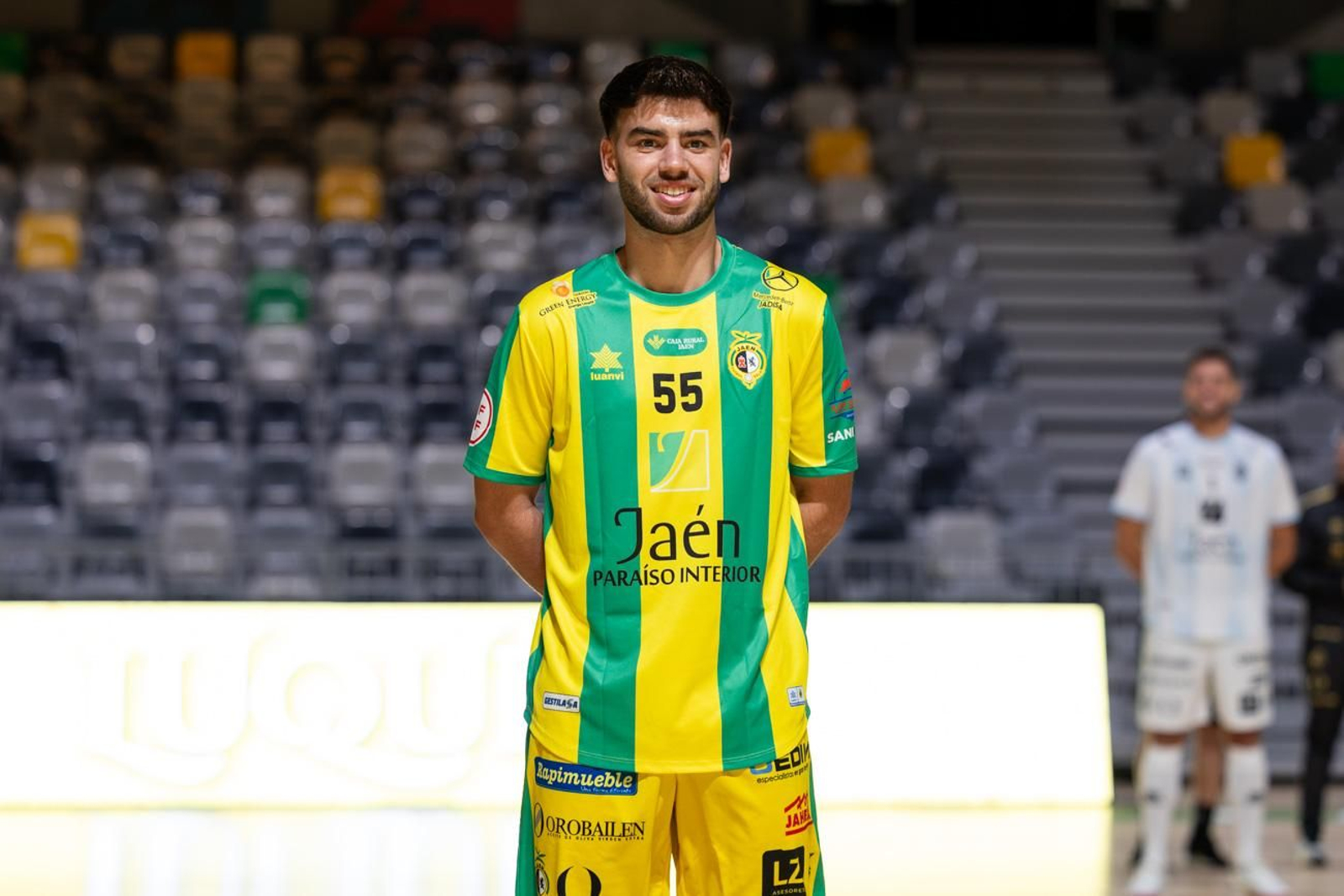 La puesta de largo de las secciones del Jaén Paraíso Interior FS