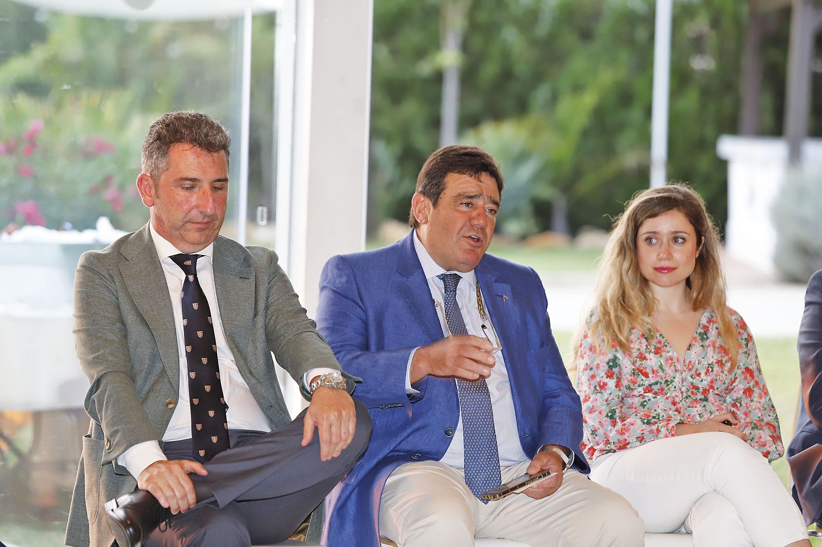 Imágenes del debate de "La Noche de los Frutos Rojos"