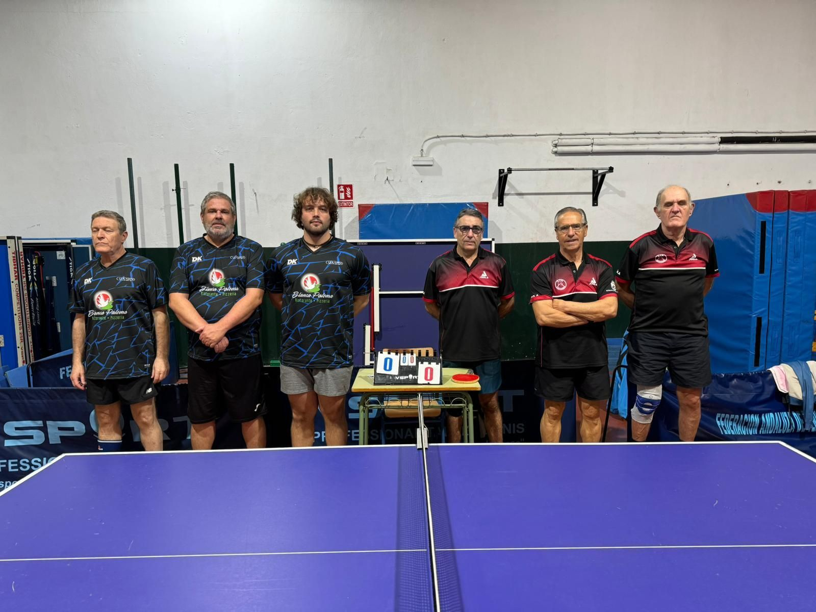 Jugadores del Club Deportivo El Puerto Tenis de Mesa.