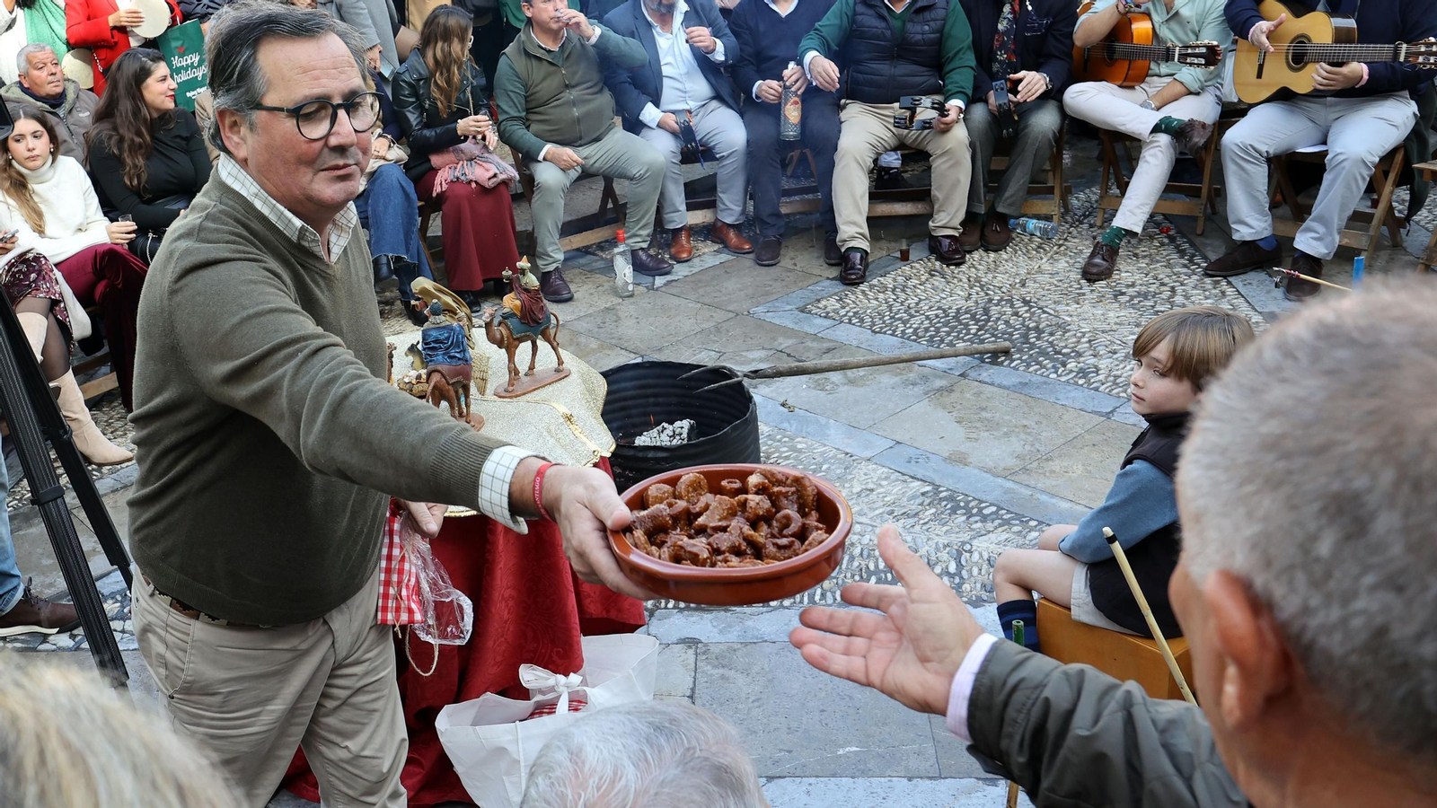 Imágenes de la zambomba BIC en Jerez