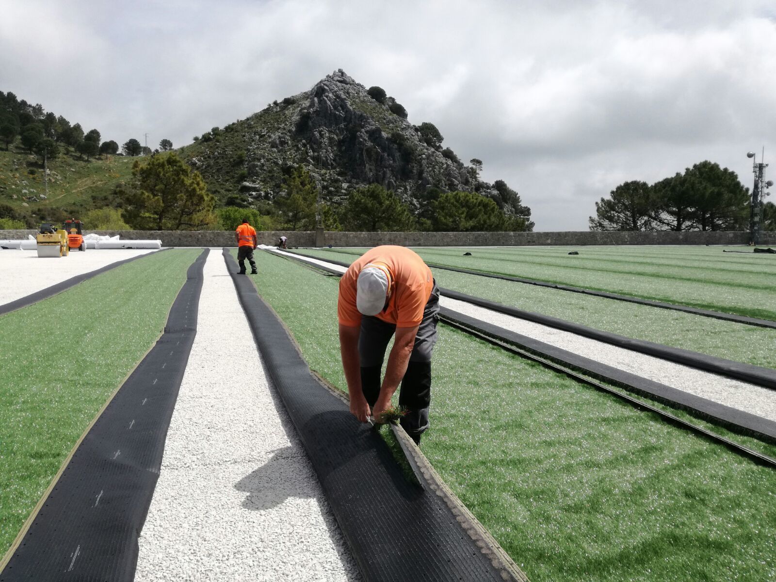 Nuevas mejoras en el campo de fútbol Peñón Grande