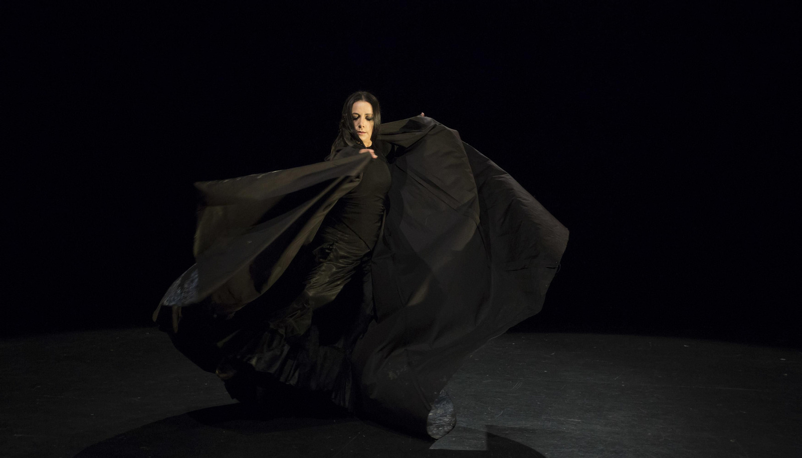 Eva Yerbabuena en el ensayo del espectáculo 'cuentos de azúcar'