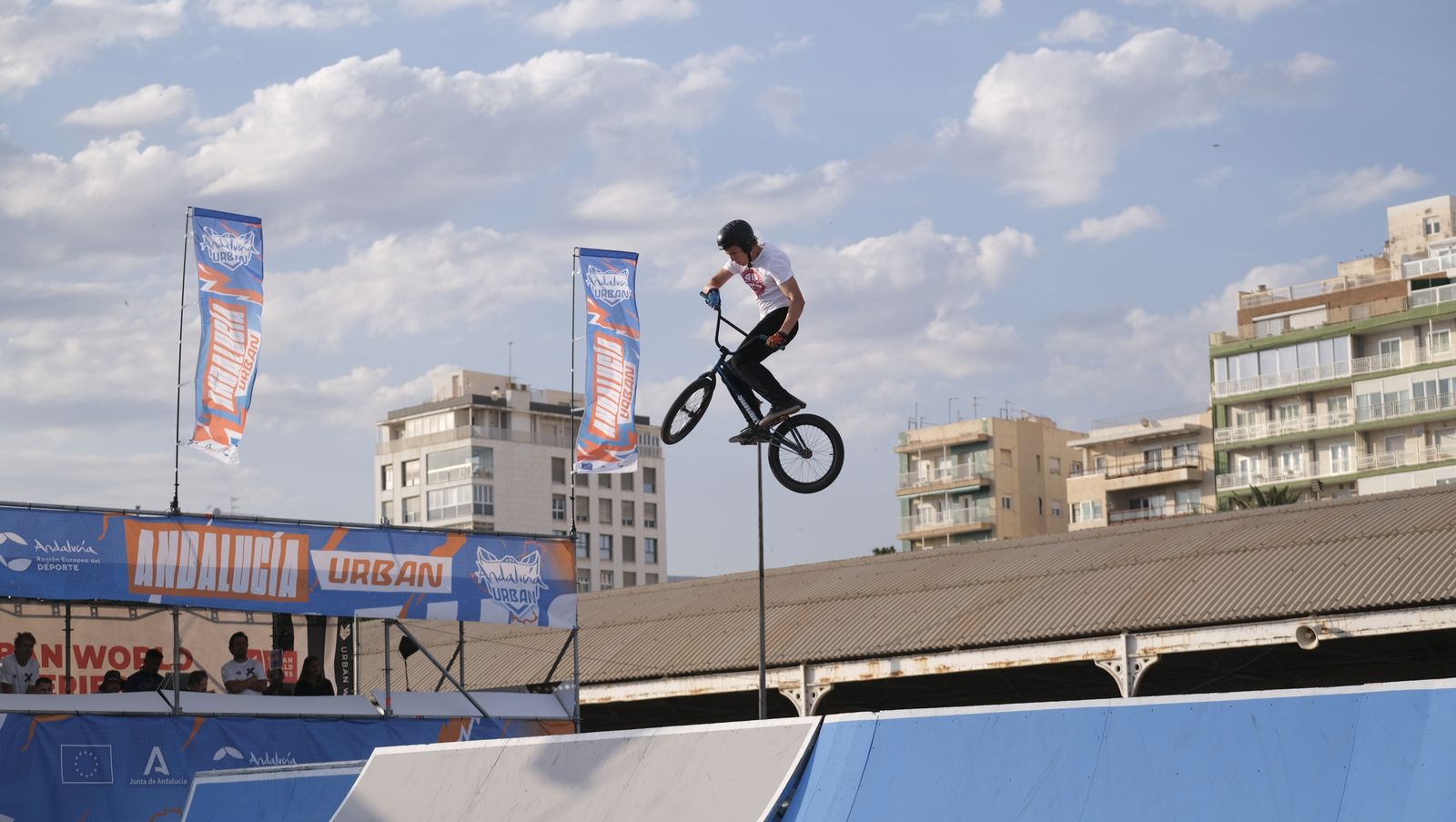 Imágenes de la segunda jornada de la Andalucía World Series Almería