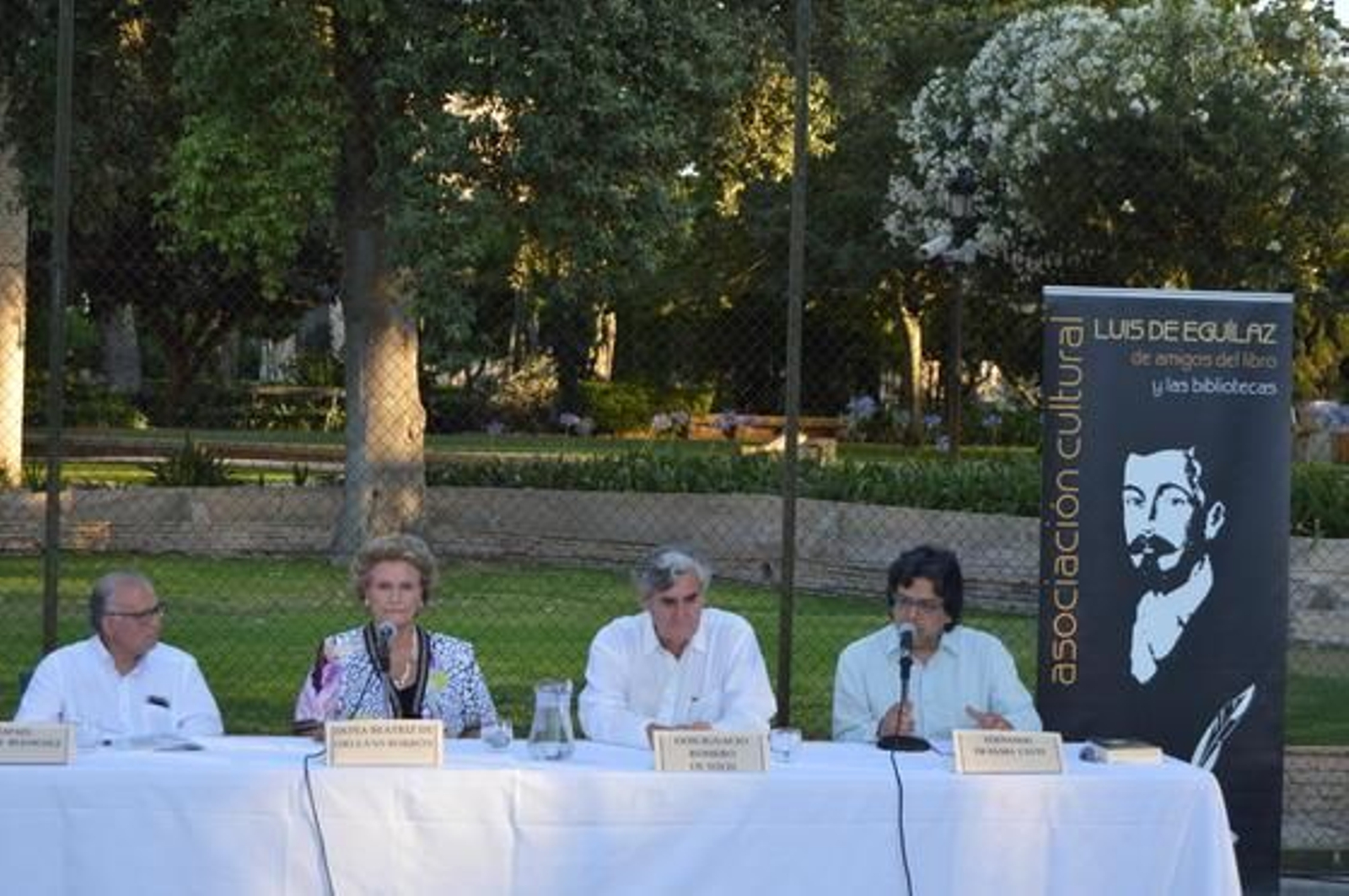 Rafael Pablos, Beatriz de Orleáns-Borbón, Ignacio Romero de Solís y Fernando Iwasaki, durante la presentación del   Foto: Ignacio Casas de Ciria