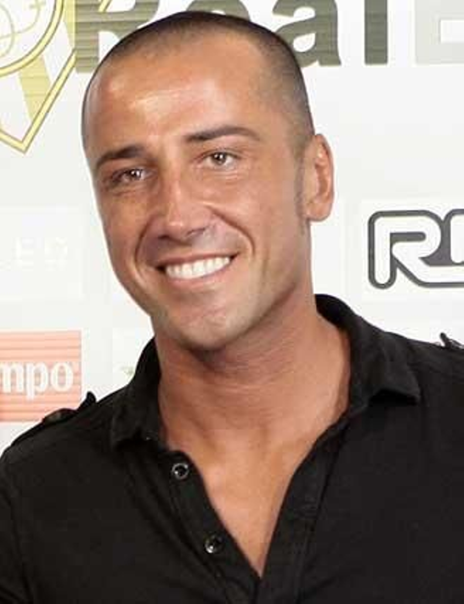 Mario (defensa)
Edad:29
Temp. en el club:1ª
Goles en 10-11:0
Contraro hasta:2012

Foto: D.S.