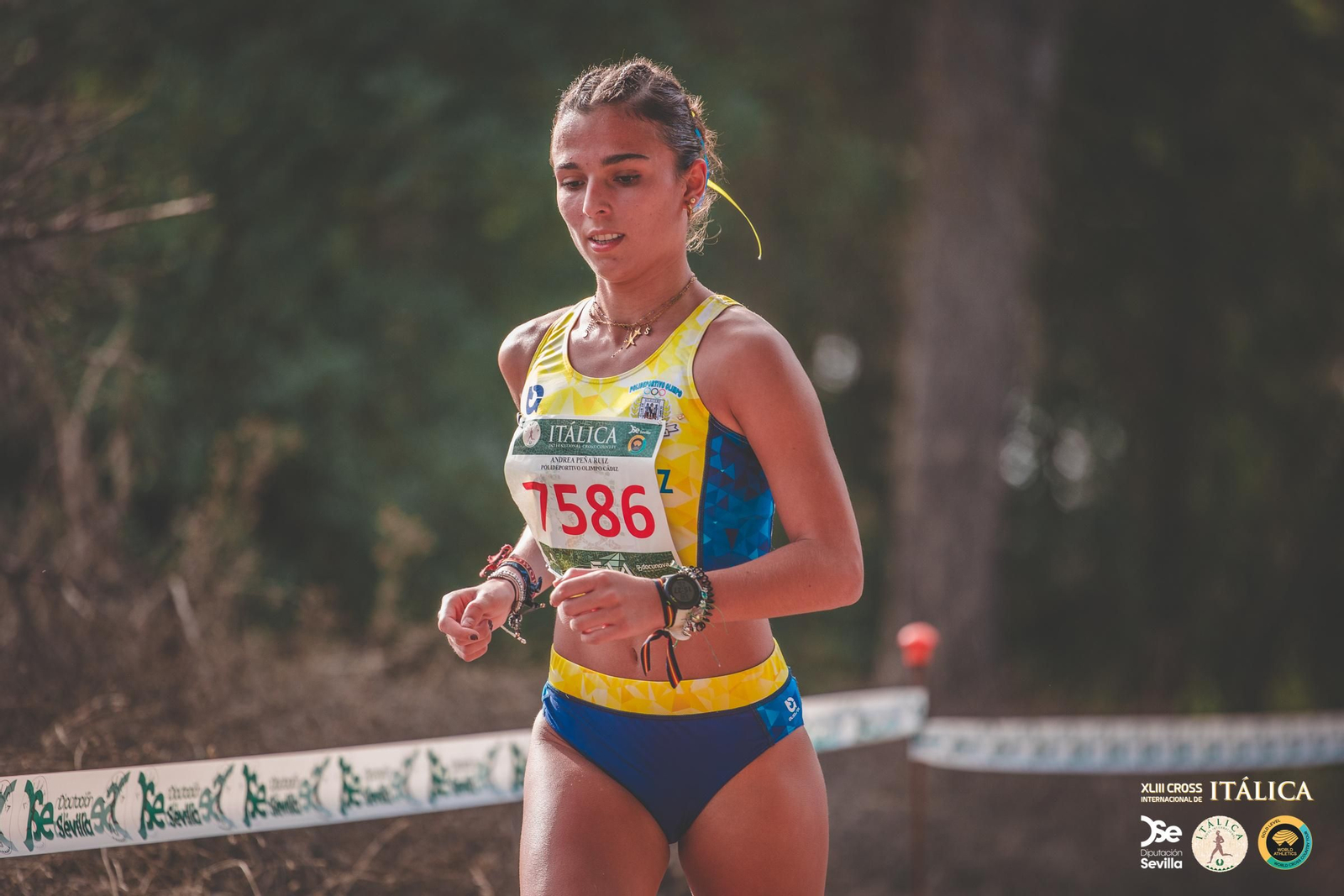 Búscate en las fotos del Cross de Itálica 2025 | 4