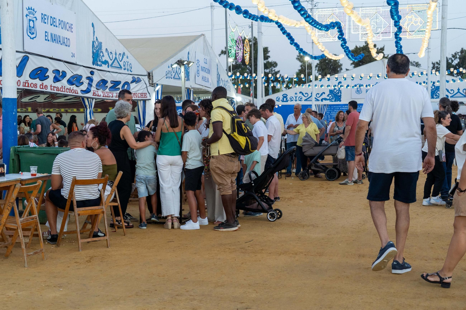 Colombinas 2025: Imágenes del ambiente el lunes 4 de agosto en las Fiestas Colombinas