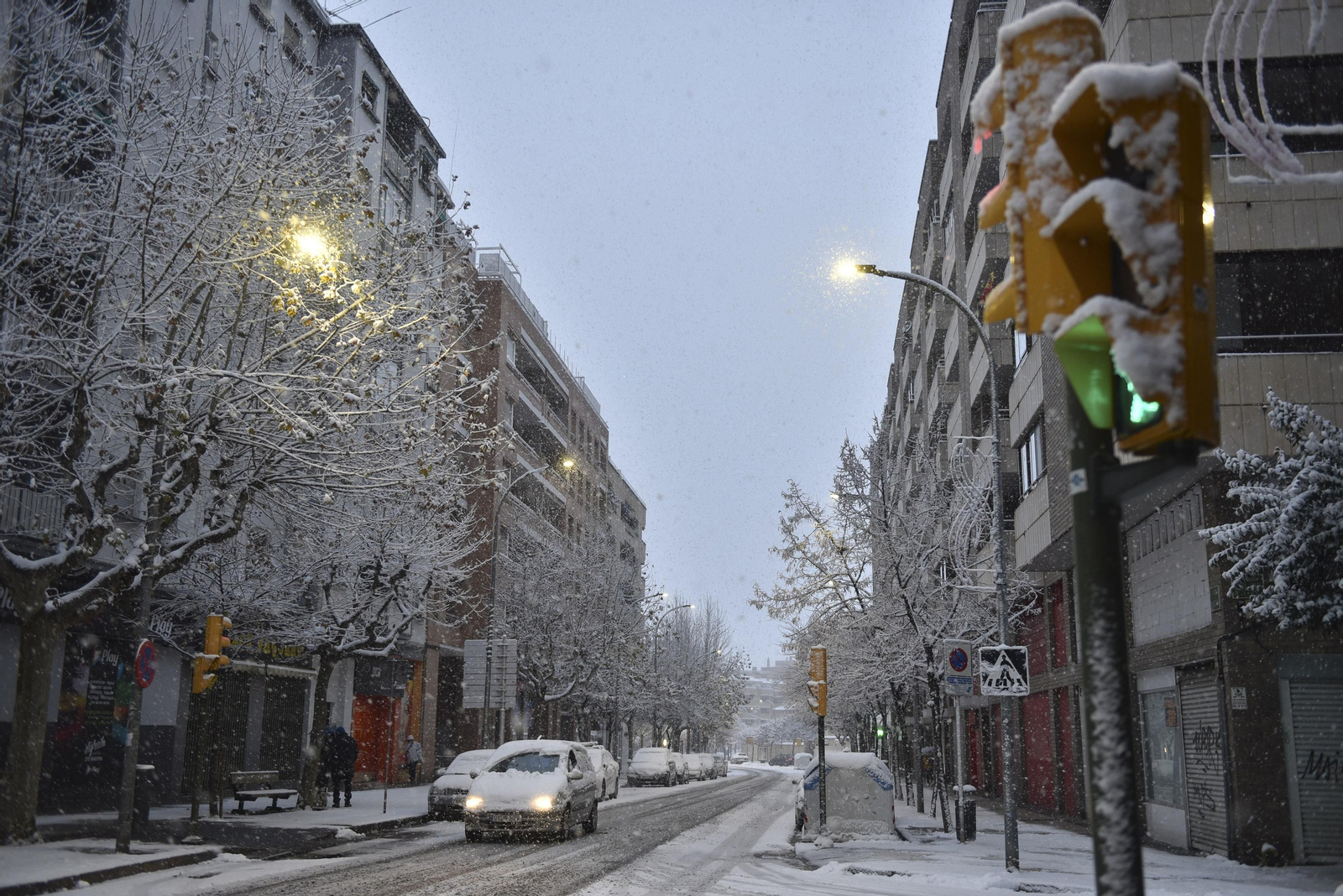 El segundo día del temporal 'Filomena' en imágenes: más nieve y caos