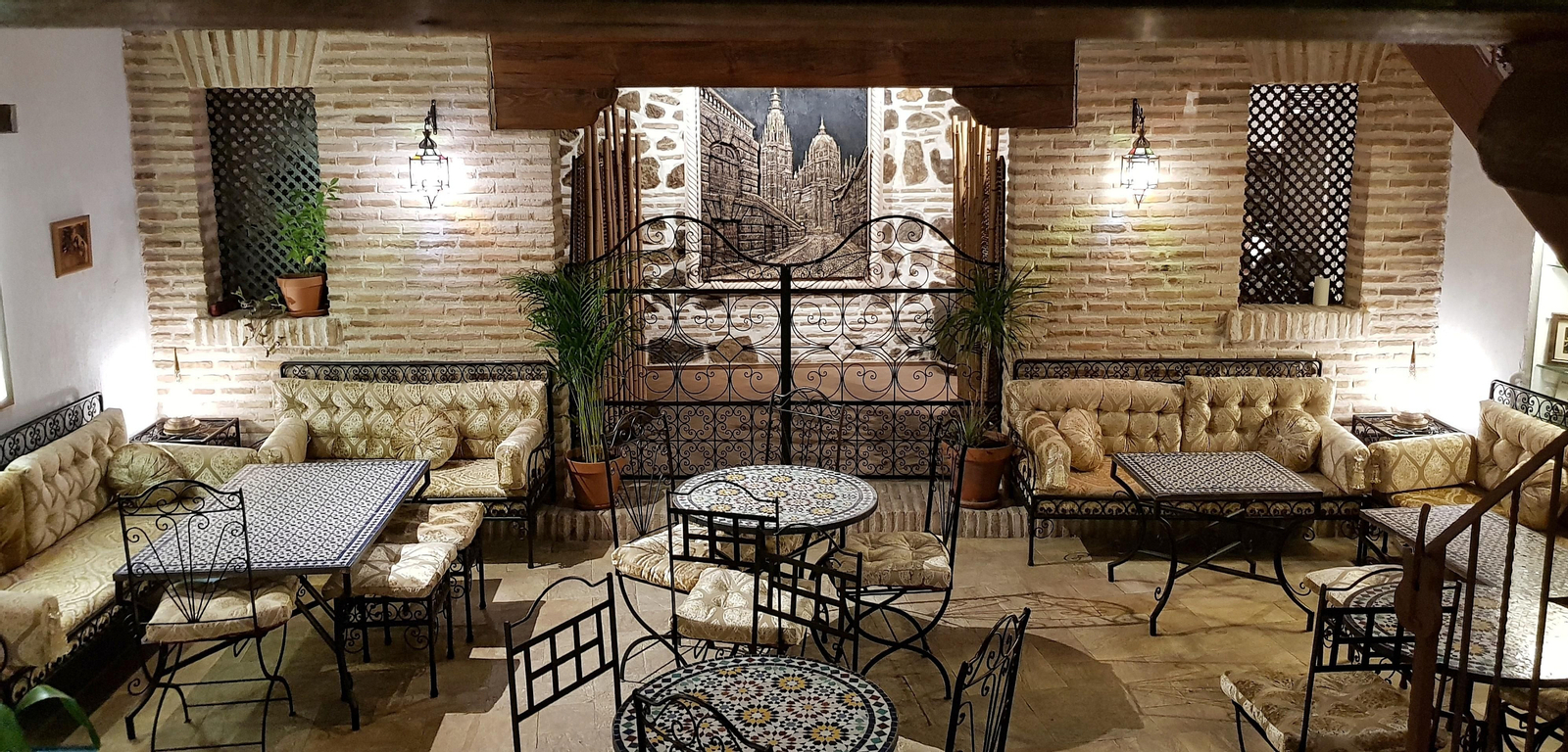 Rincones de la casa de Paco de Lucía en Toledo