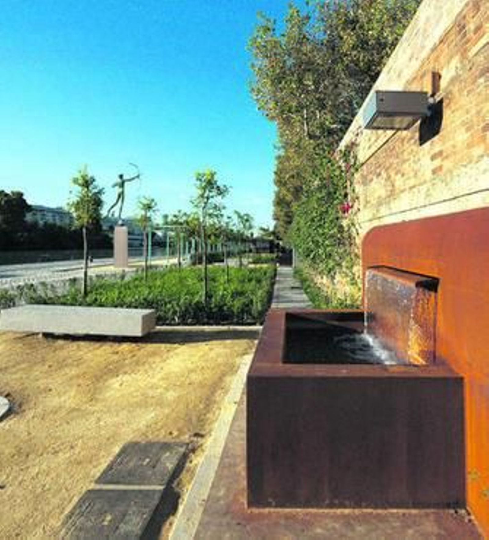 Un fotomontaje del remozado Muelle de Nueva York en el que se aprecia la futura efigie de la Diana Cazadora.