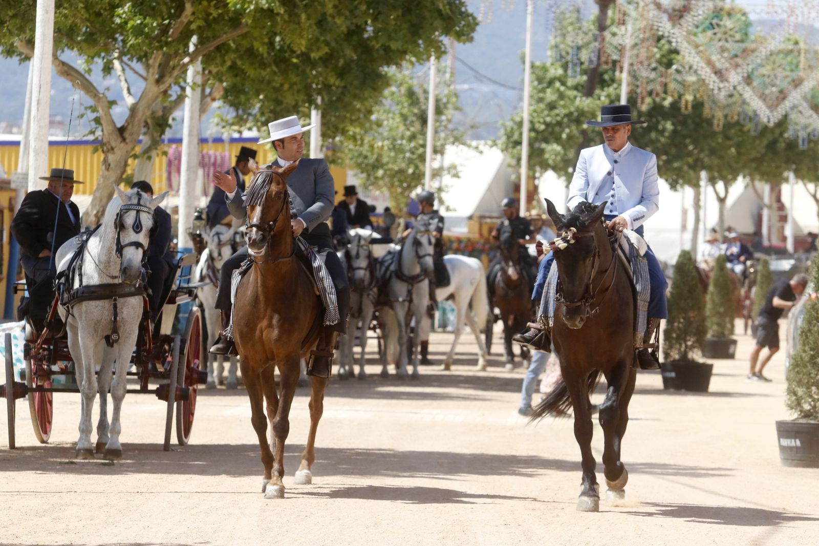 El ambiente del lunes de la Feria de Córdoba, en imágenes