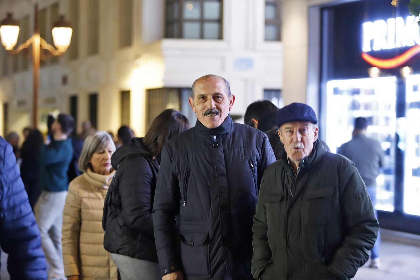Imágenes del alumbrado navideño en las calles de Huelva