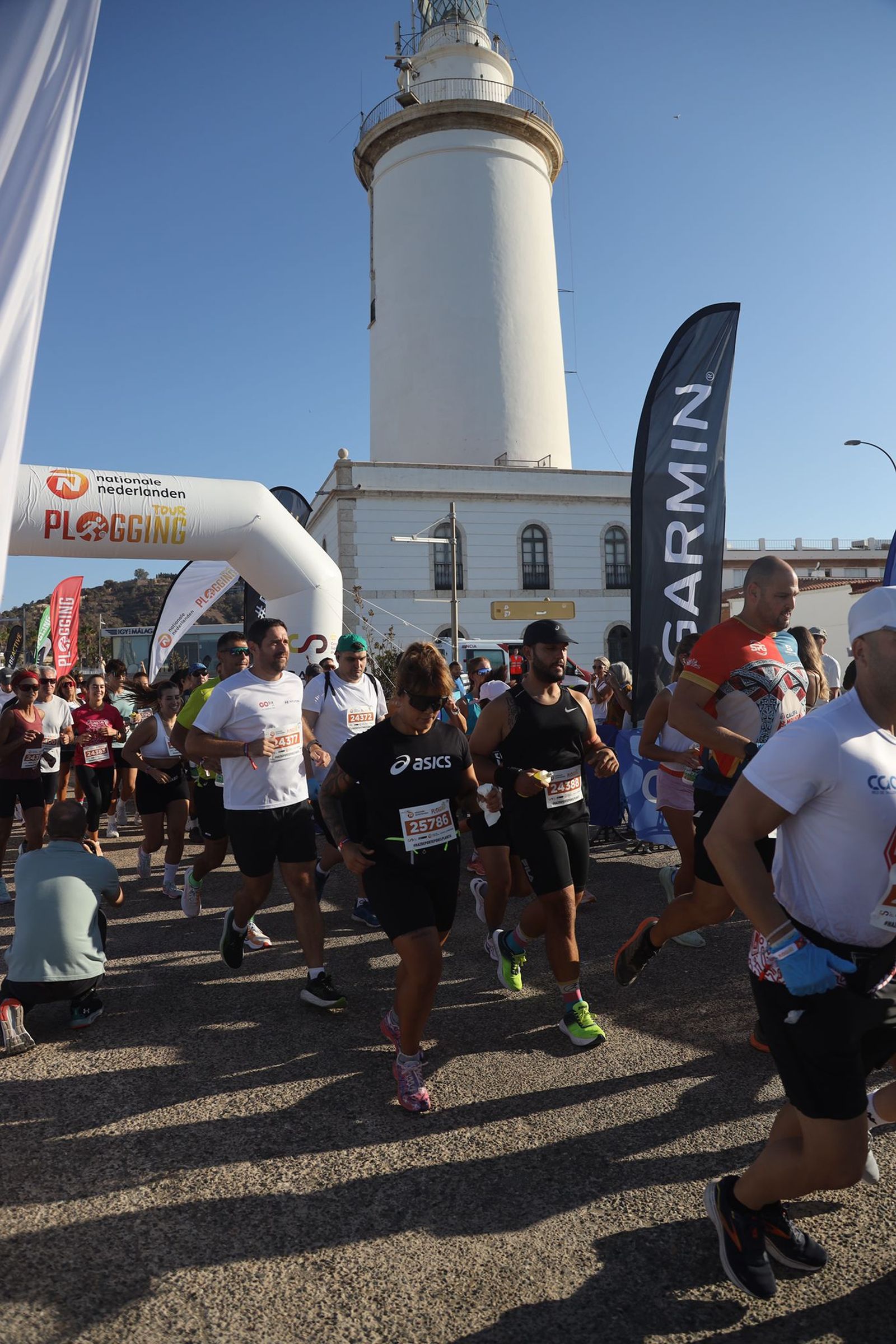 El Nationale-Nederlanden Plogging Tour de Málaga, en fotos
