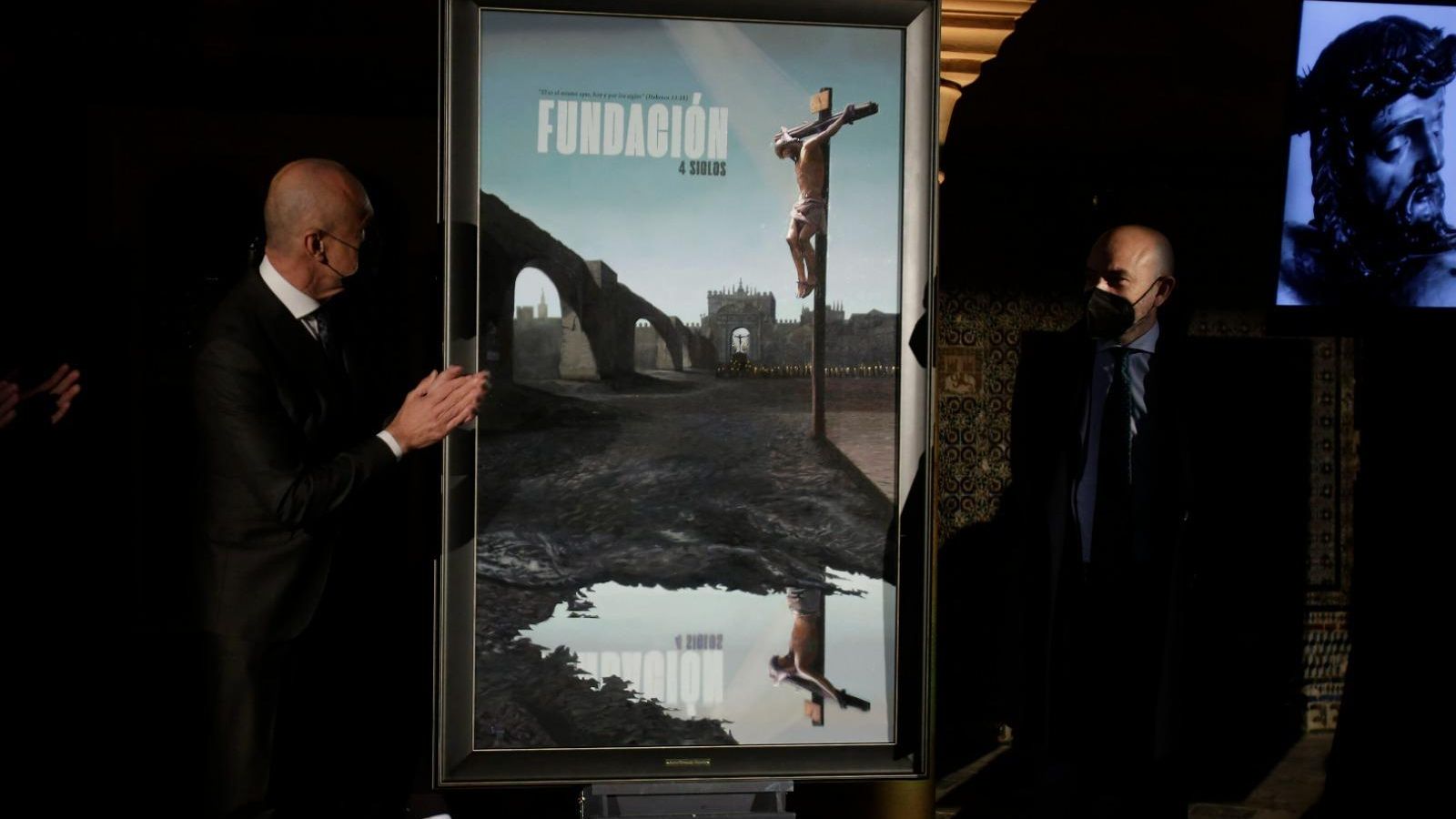 El alcalde de Sevilla, Antonio Muñoz, junto a Fernando Vaquero en la presentación del cartel