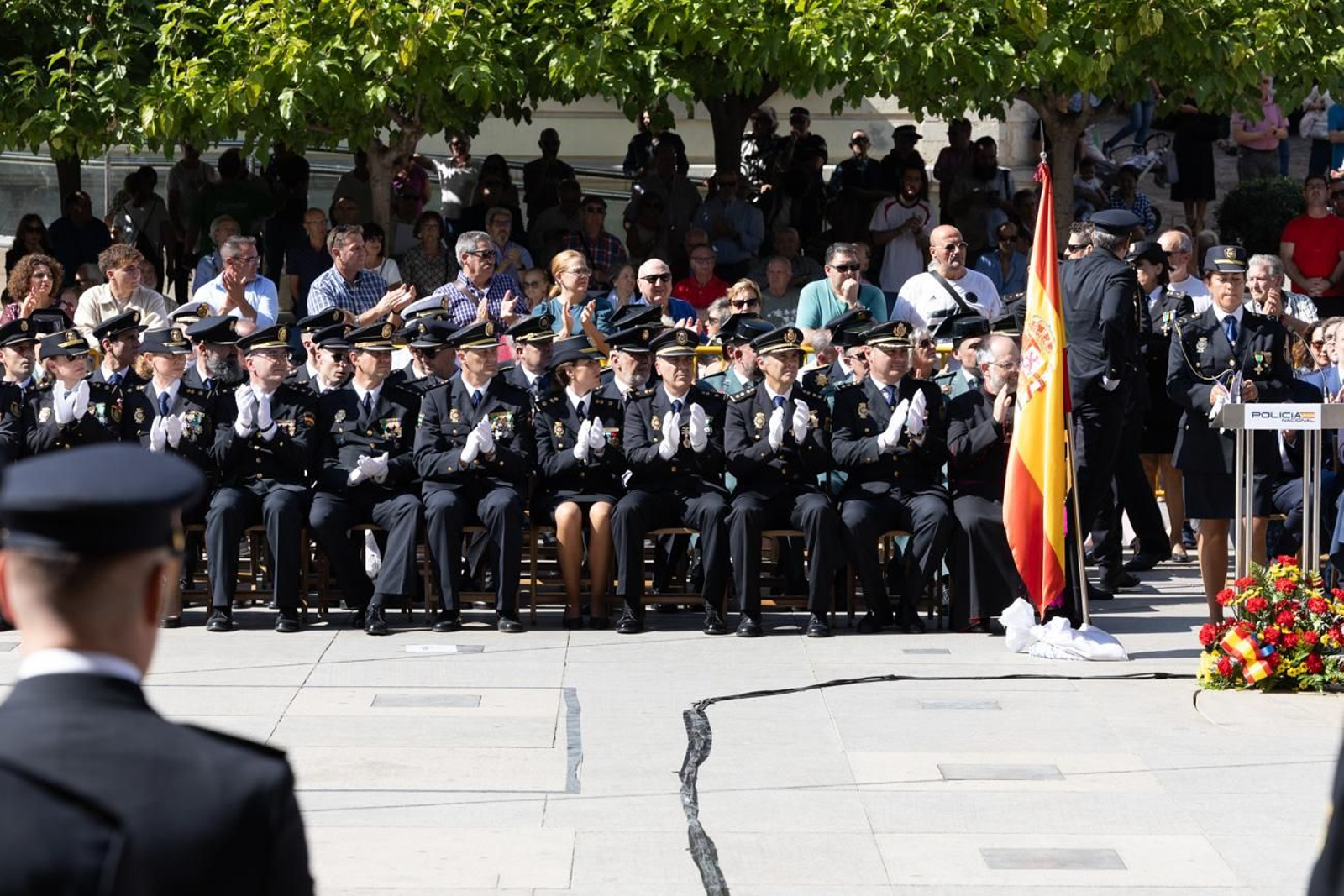 Acto por el día de la Policía Nacional, con motivo de la festividad los Santos Ángeles Custodios