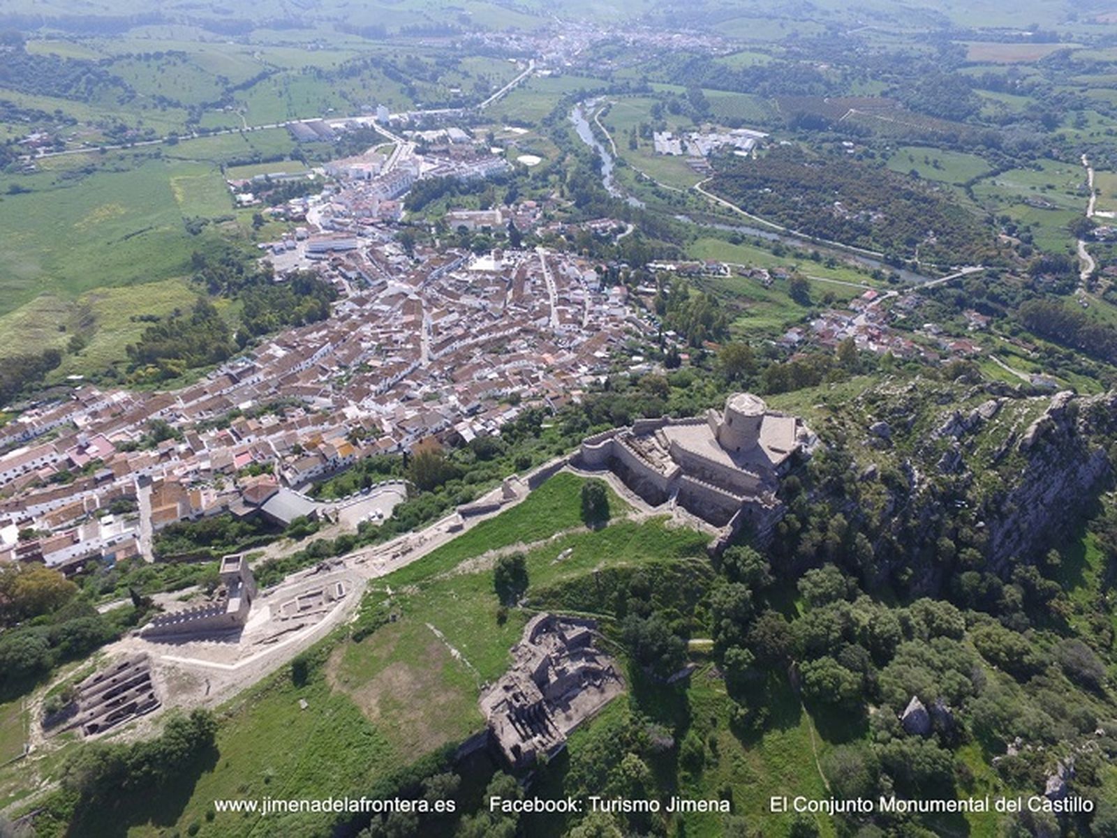 Vista aérea de Jimena de la Frontera