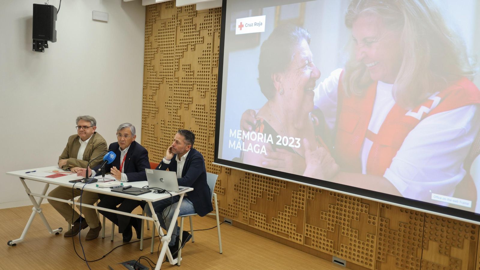 Presentación de la memoria de actividades 2023 de Cruz Roja en Málaga. Presentación de la memoria de actividades 2023 de Cruz Roja en Málaga.