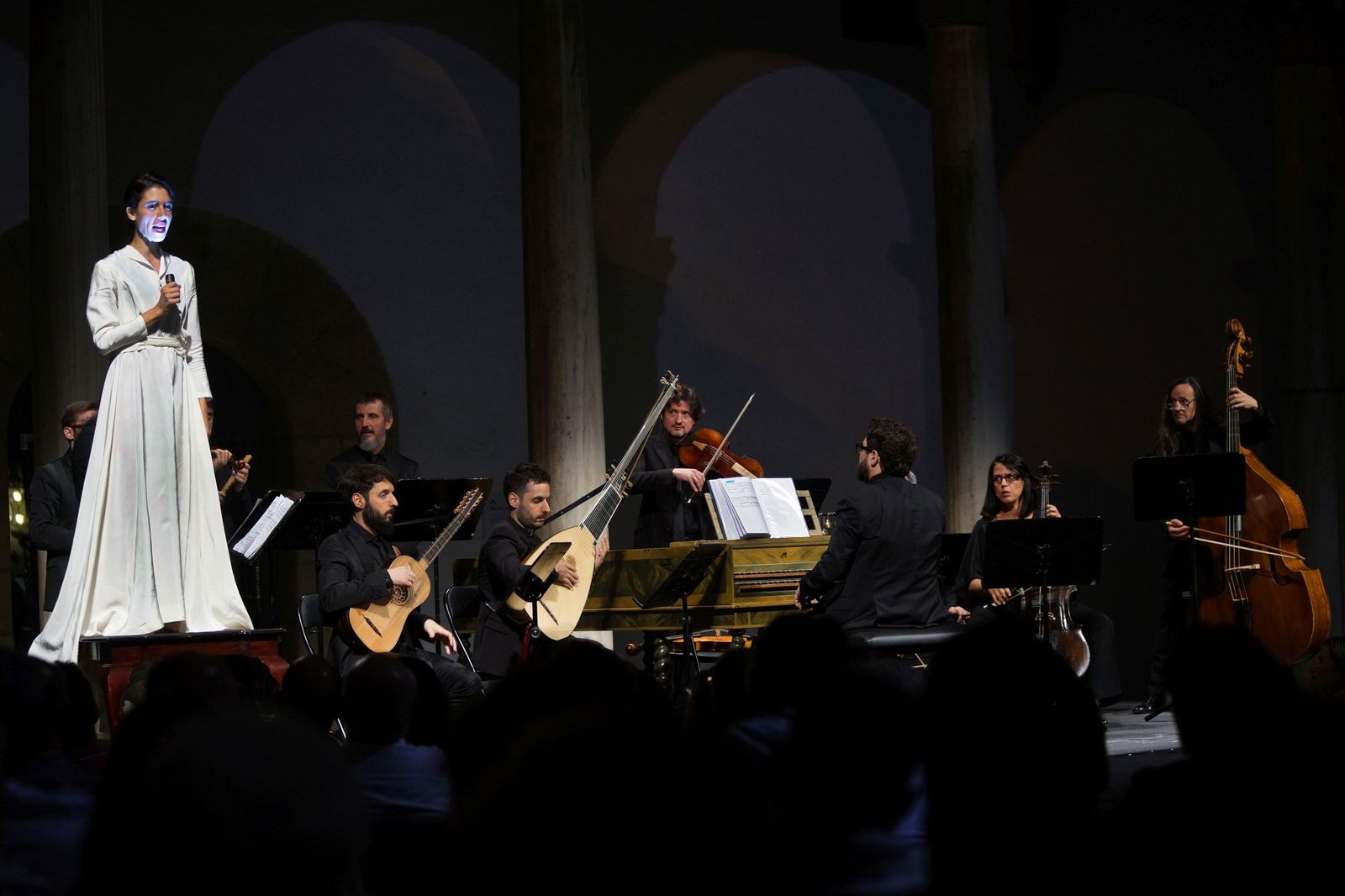 Forma Antiqva ofreció en el Patio de los Mármoles su último concierto del Festival.