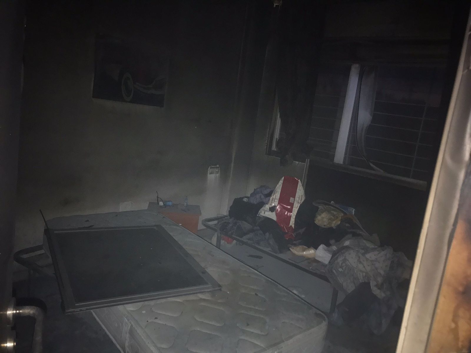 Interior de la vivienda incendiada en Soliva publicado en Twitter.